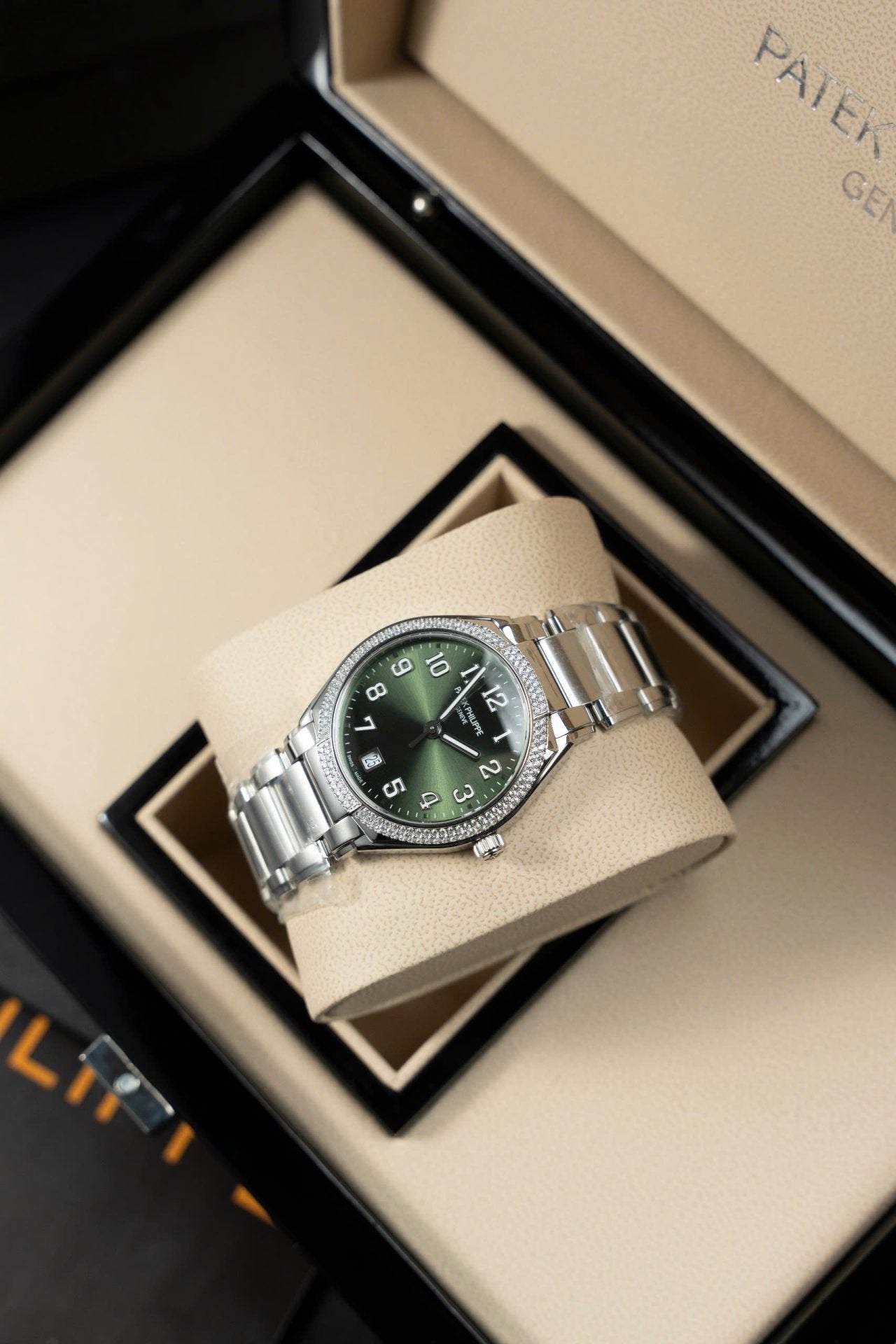 Patek Philippe Watch Twenty 4 7300 Green Dial Metal Wire 36mm
