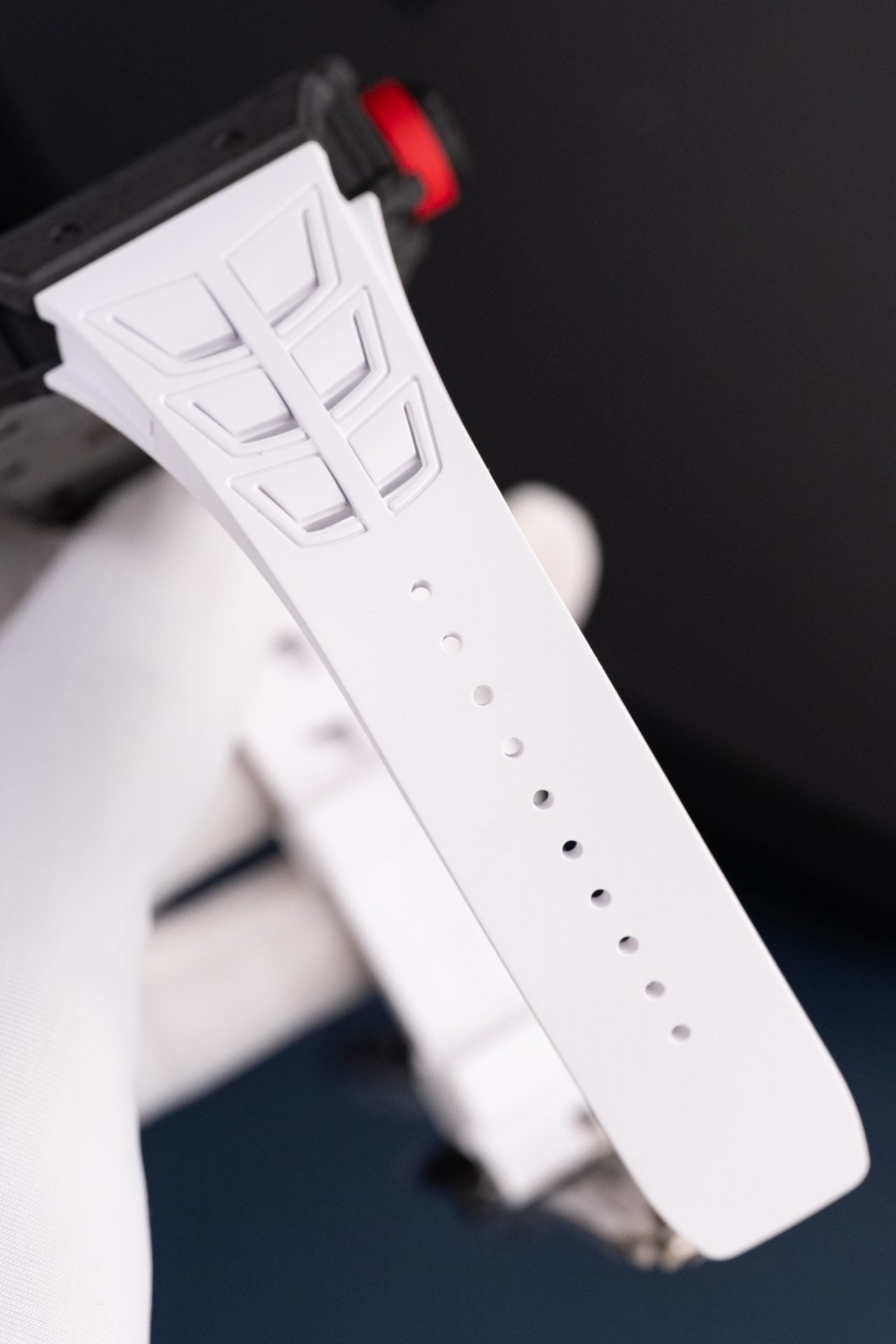 Richard Mille RM35-01 Rafael Nadal Carbon NTPT Watch White Rubber Strap 49,9x43mm