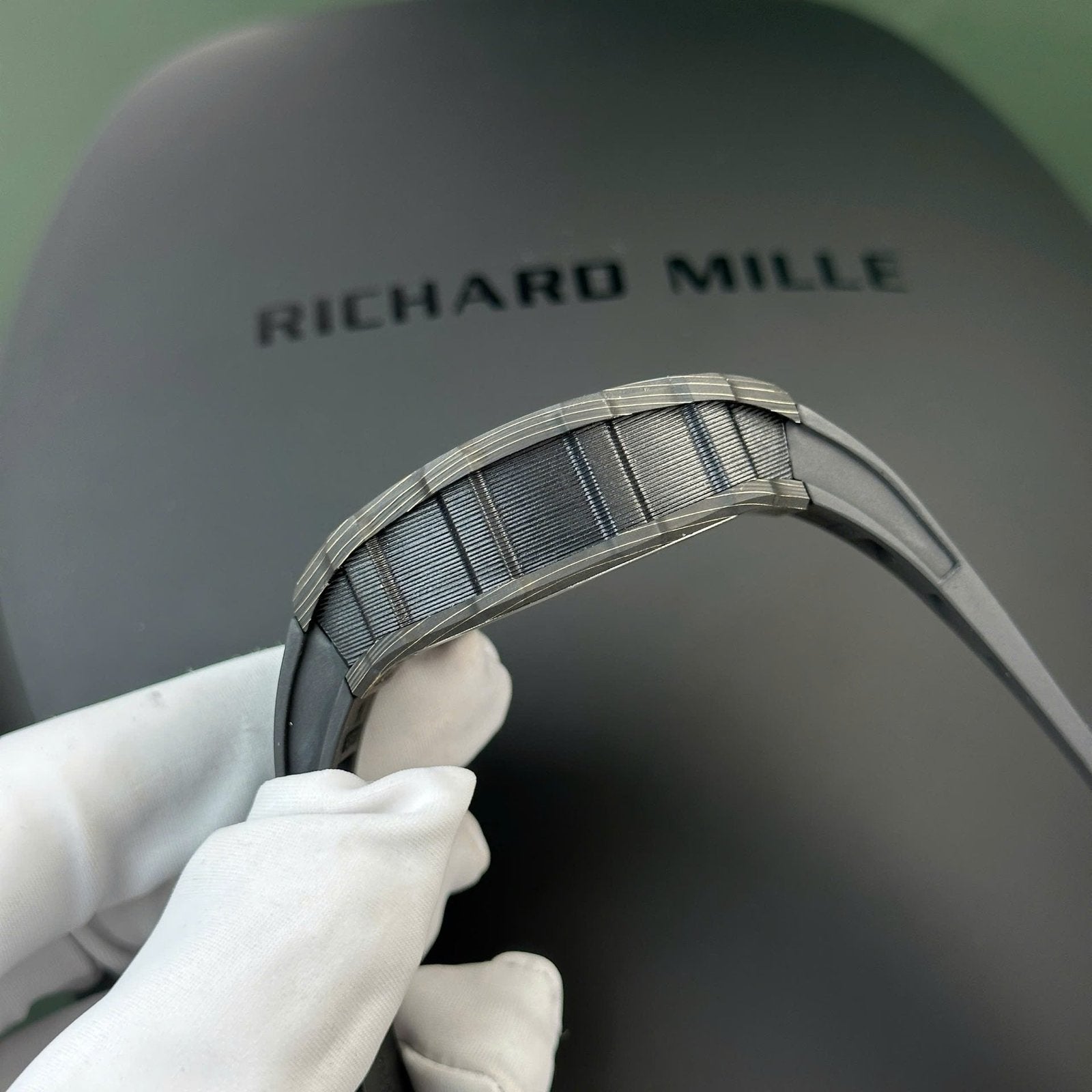 Richard Mille Tourbillon RM12-01  Watch Carbon Super Light 39.3x48mm