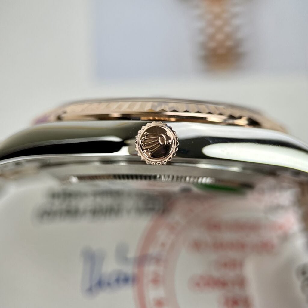 Rolex Watch DateJust 126331 Dial Mother Of Pearl Gold Wrapped 41mm