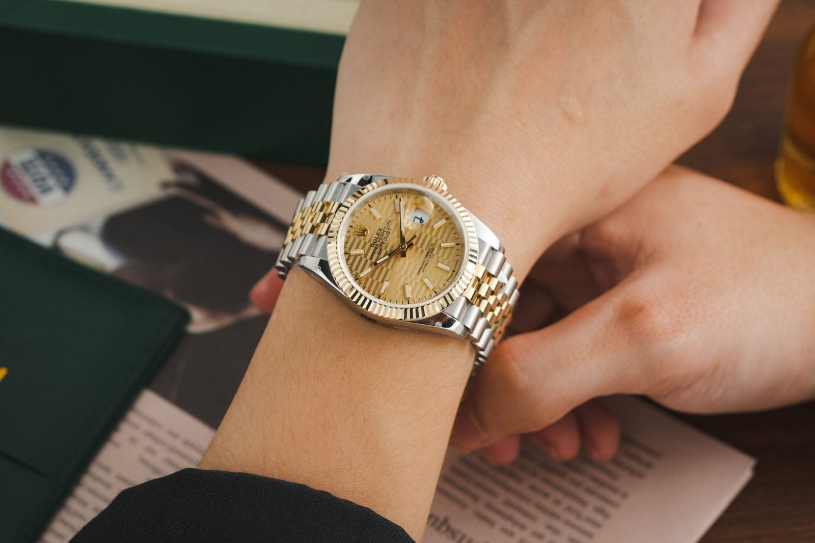 Rolex Watch Date Just 126233 Yellow Champagne Fluted Dial Gold Wrapped 36mm