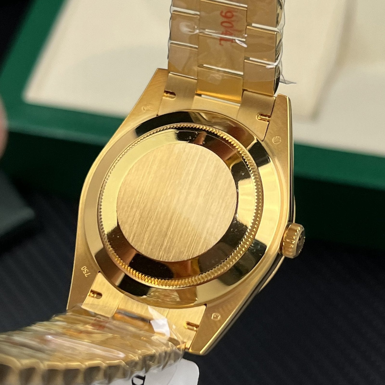 Rolex Watch Day-Date Gold Wrapped Champagne Dial 40mm