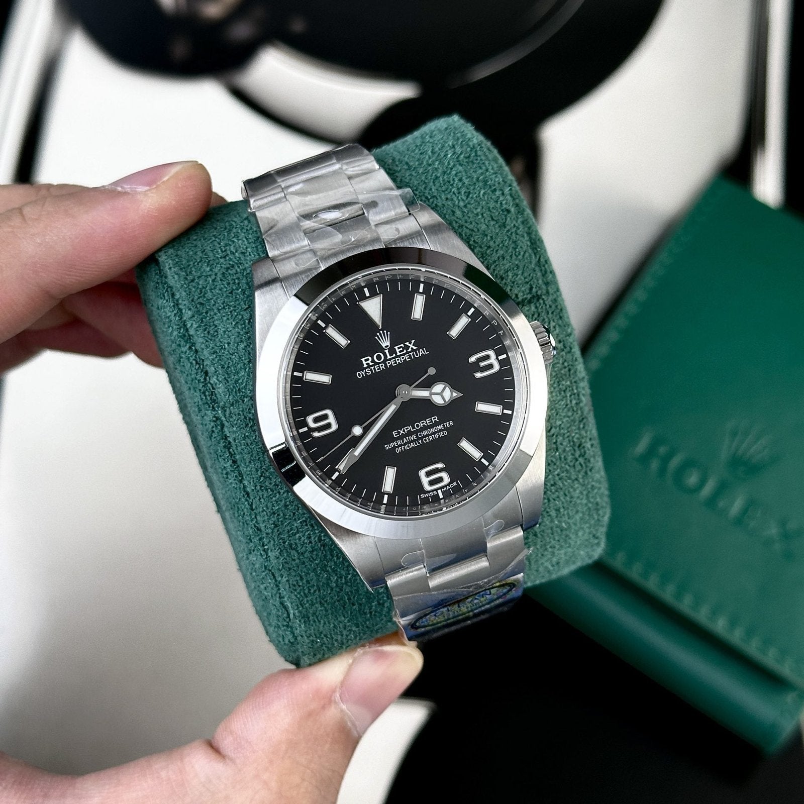 Rolex Watch Explorer 214270 Black Dial Metal Wire 39mm