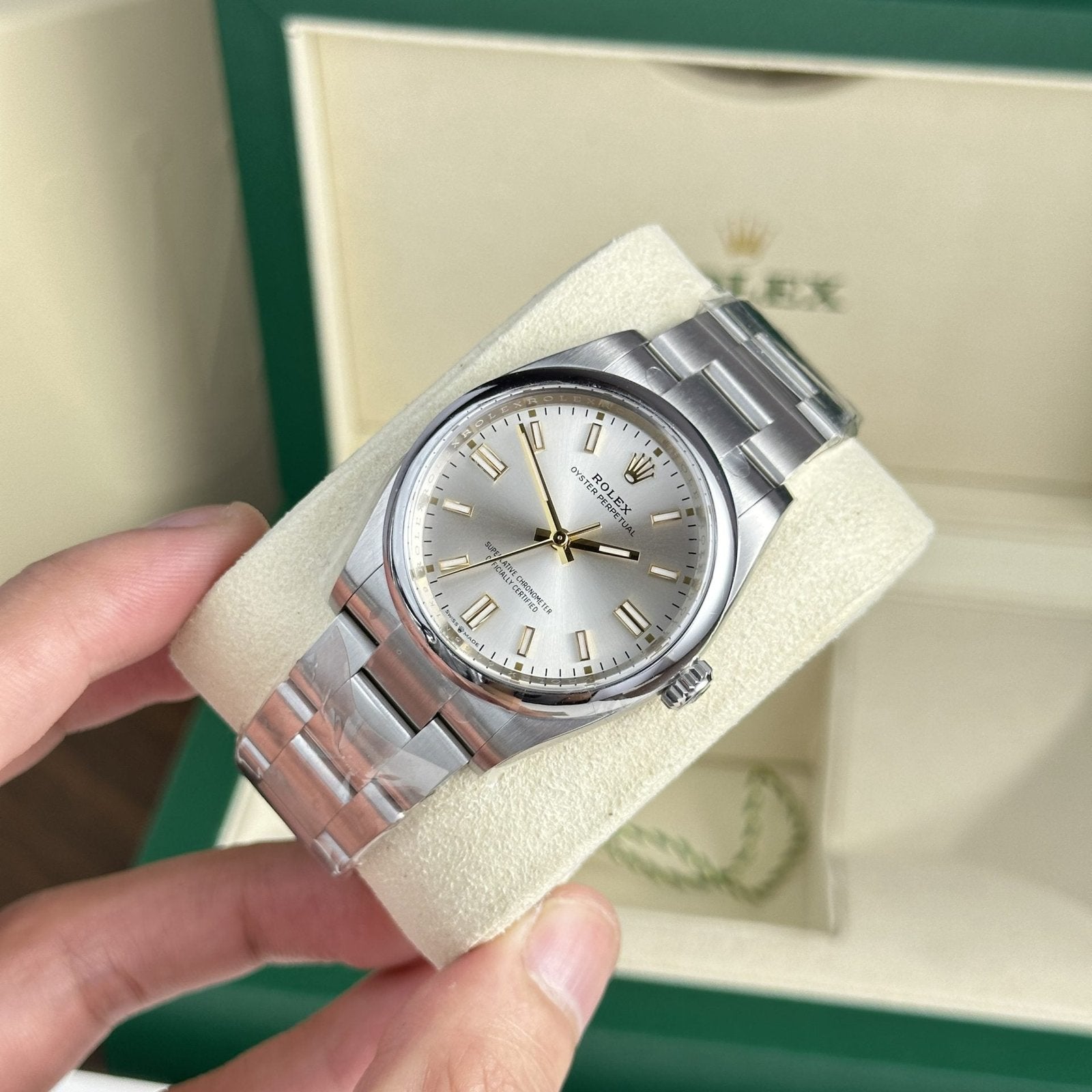 Rolex Watch Oyster Perpetual 126000 Silver Dial 36mm