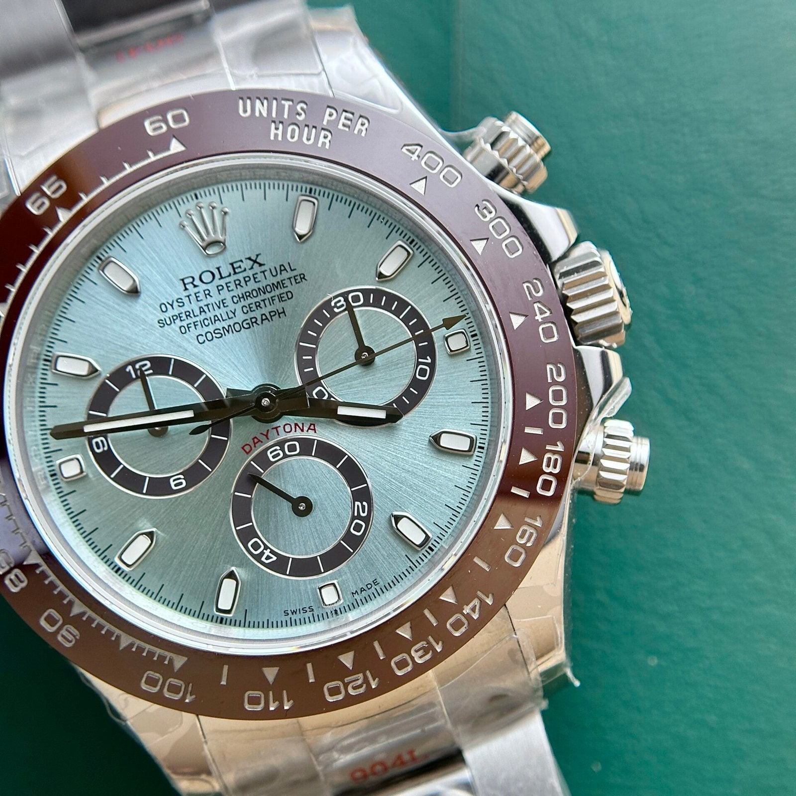 Rolex Cosmograph Daytona 116506 Watch 40mm