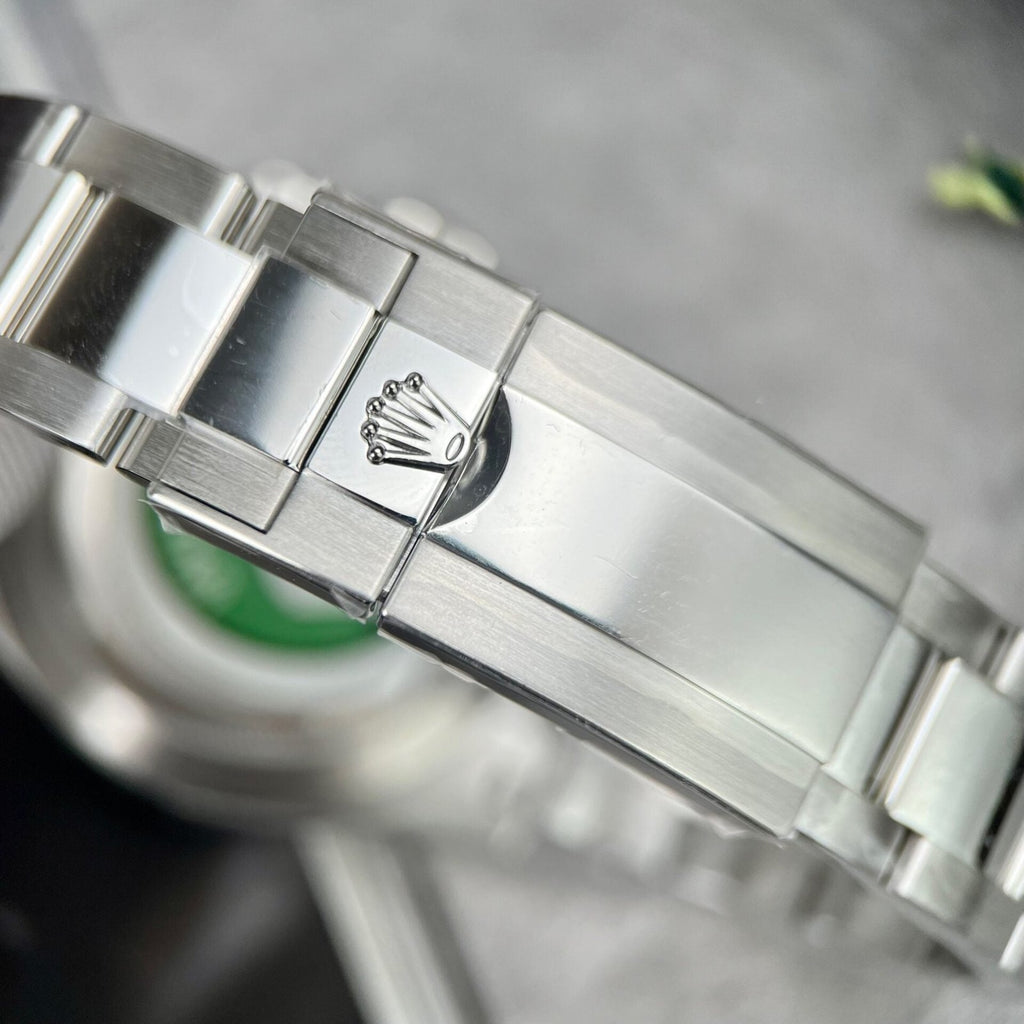 Rolex Cosmograph Daytona 116500LN Watch White Dial 40mm
