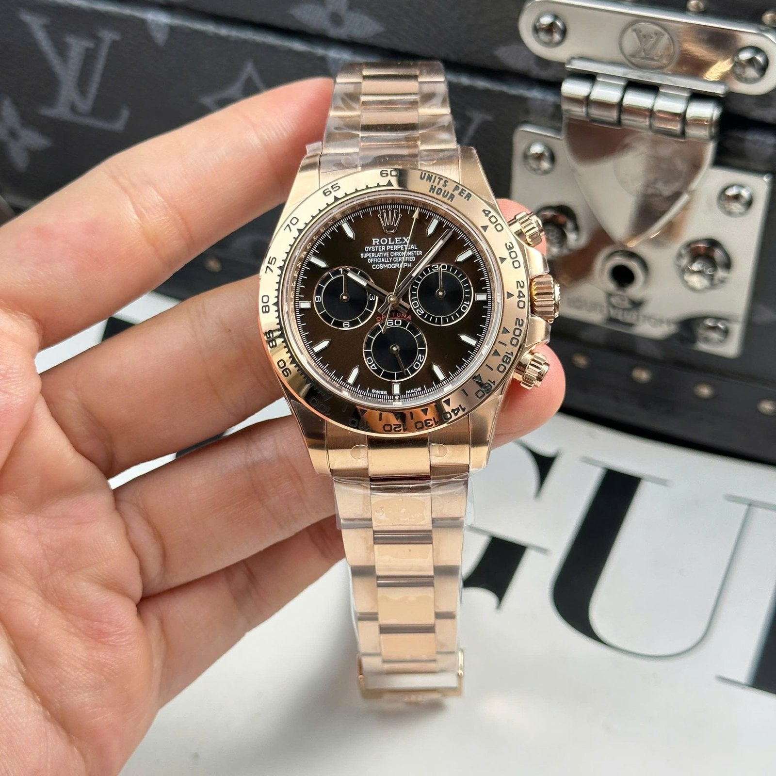 Rolex Cosmograph Daytona 126508 Watch Chocolate Dial Oyster Strap 40mm