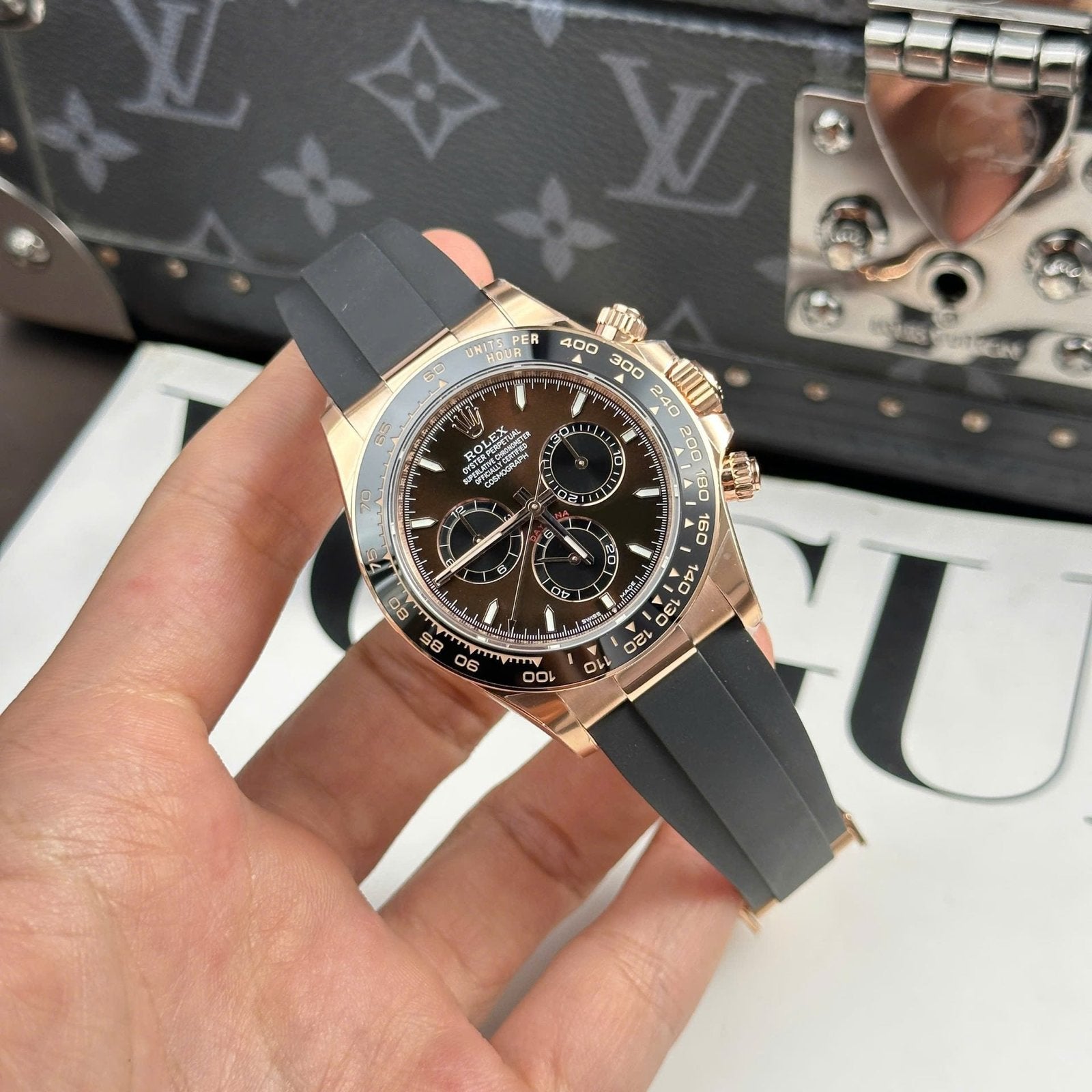 Rolex Cosmograph Daytona 126515 Watch Chocolate Dial Rubber Strap 40mm