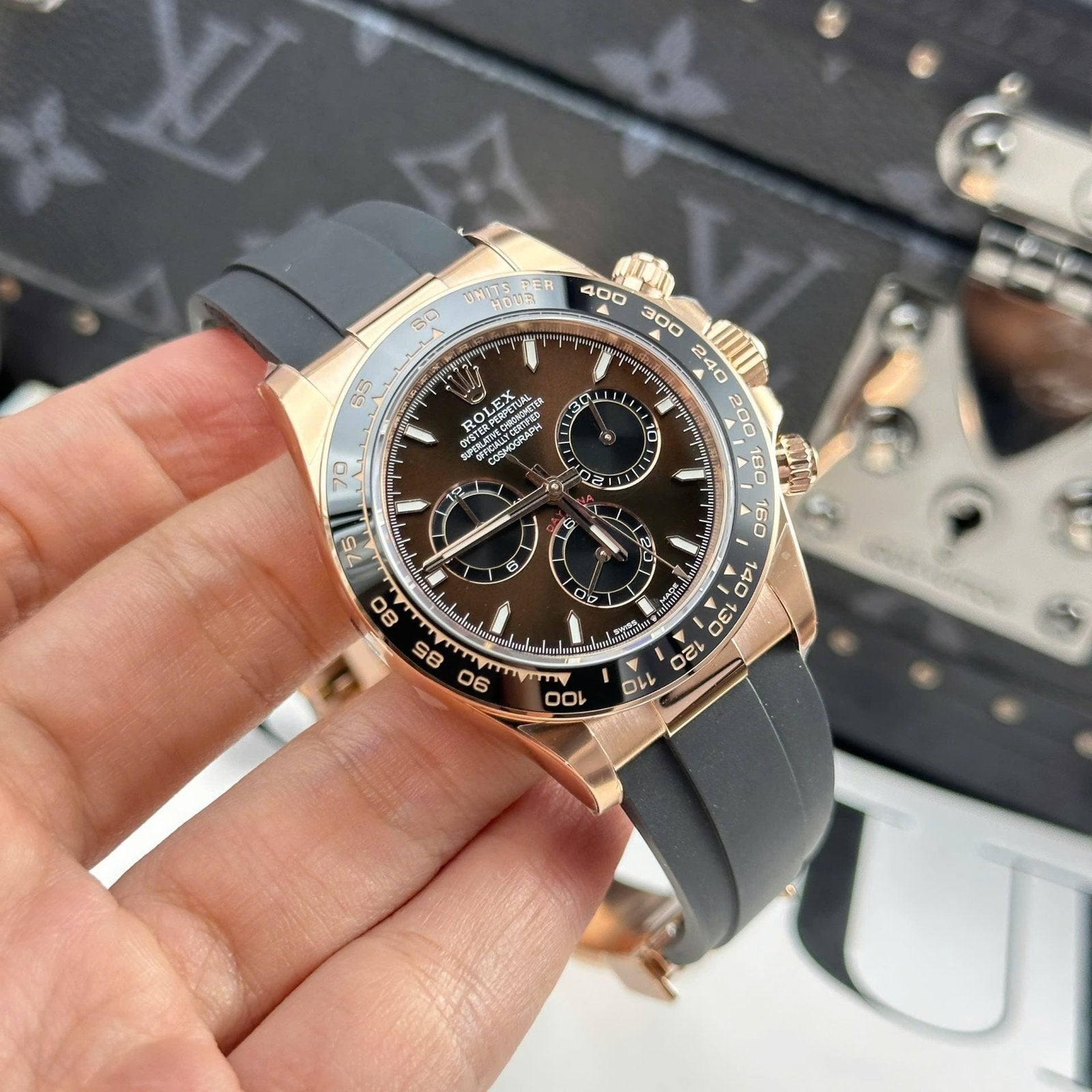 Rolex Cosmograph Daytona 126515 Watch Chocolate Dial Rubber Strap 40mm
