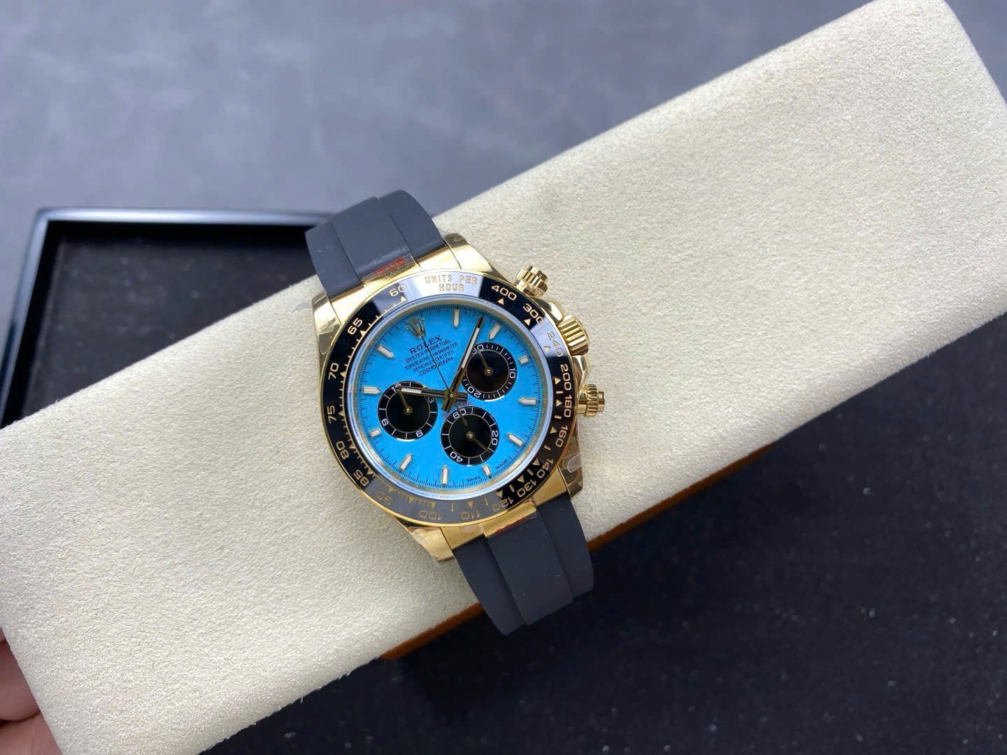 Rolex Cosmograph Daytona 126518LN-001 Watch Blue Dial 40mm