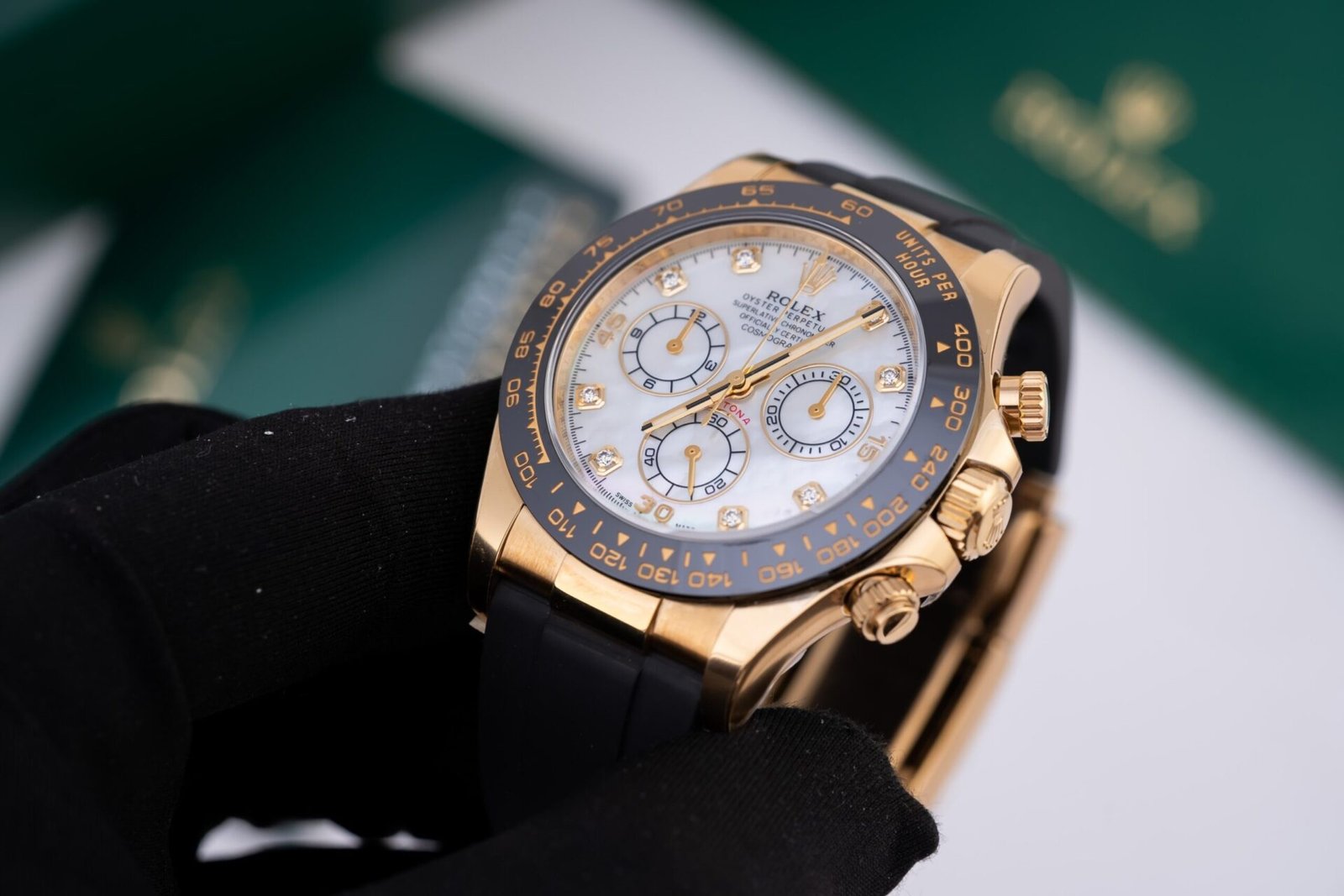 Rolex Cosmograph Daytona  Mother Of Pearl &amp; Moissanite Diamonds Dial 40mm