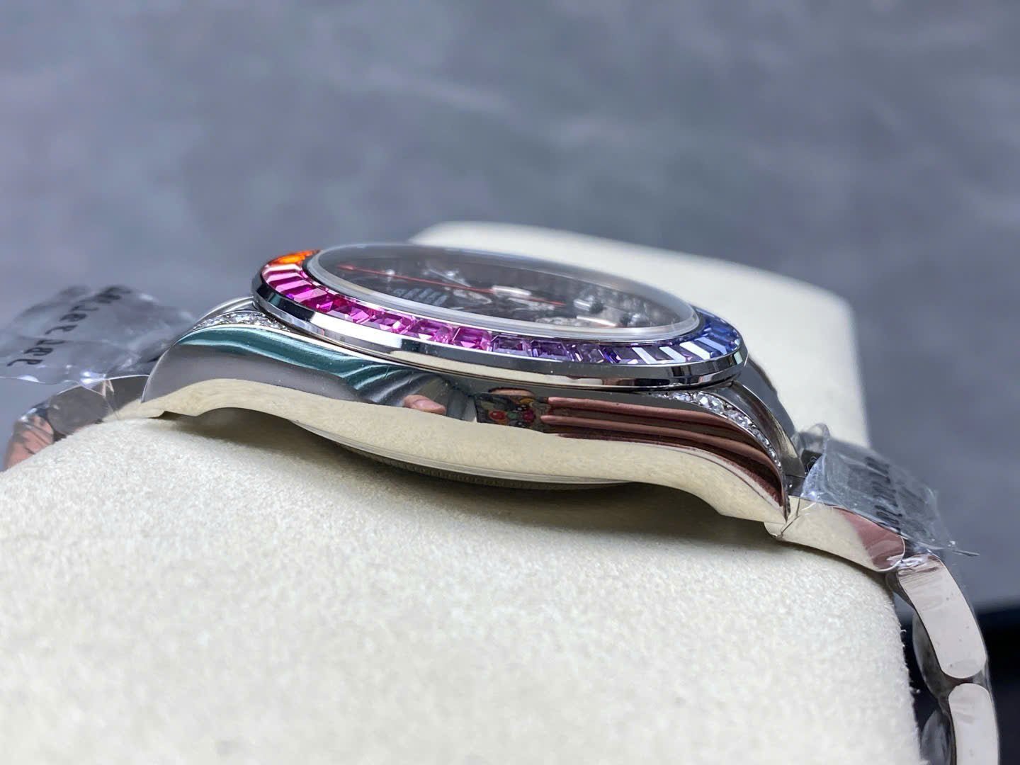 Rolex Cosmograph Rainbow Watch 40mm
