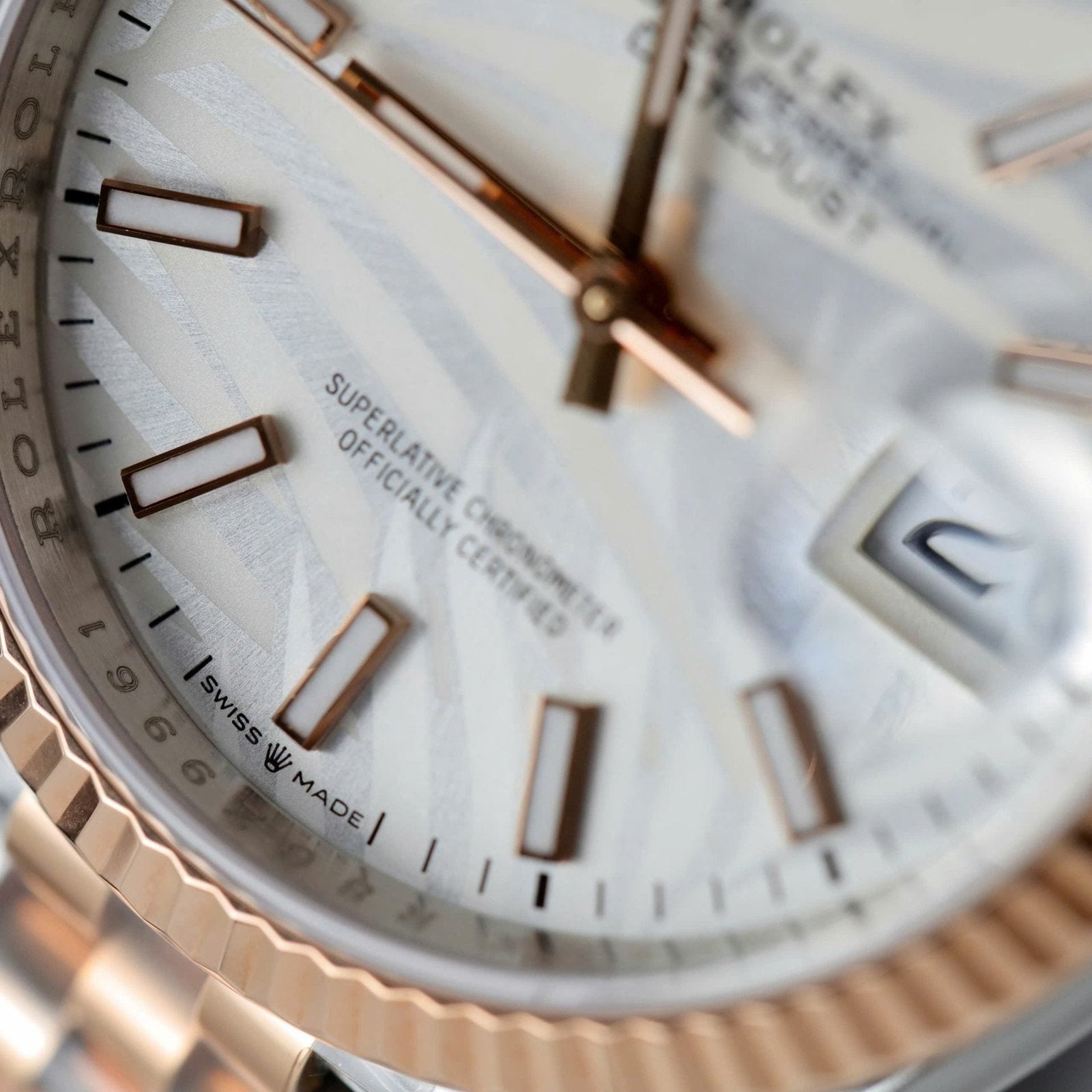 Rolex DateJust 126231 Best Watch Palm Dial 36mm