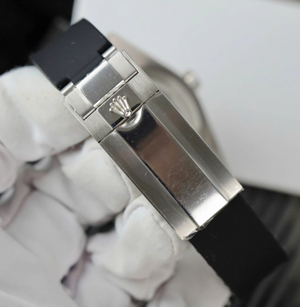 Rolex DateJust Rainbow Watch Rubber Strap 41mm