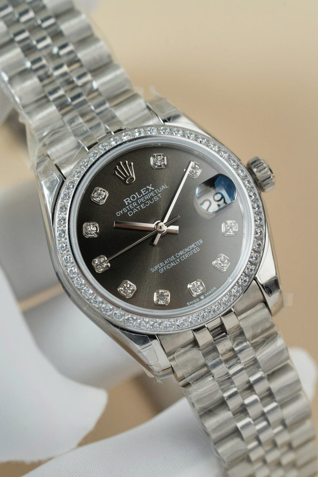 Rolex DateJust Lady Watch Gray Dial Jubilee Strap 31mm