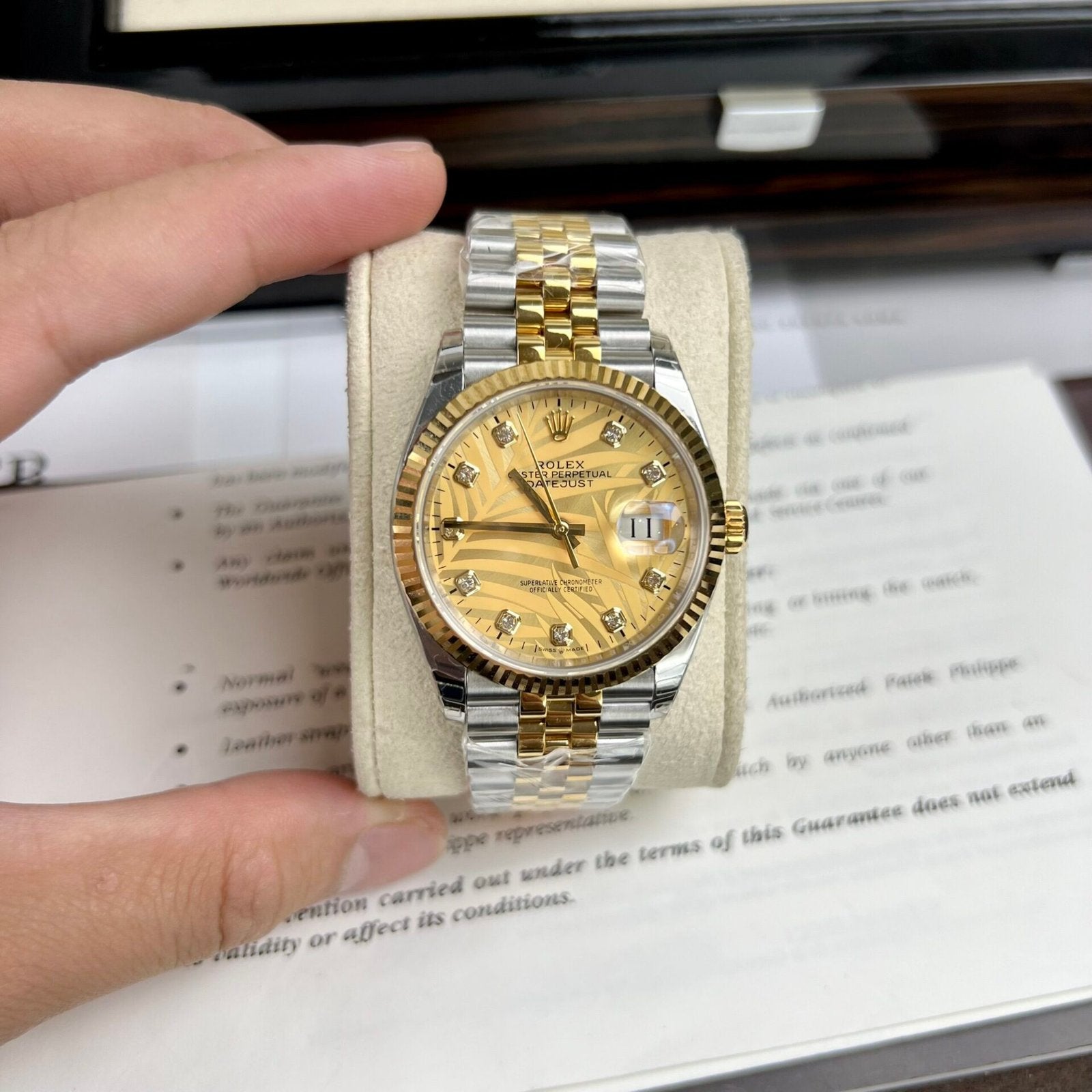Rolex Date Just Watch Demi Gold Jubilee Strap 36/41mm