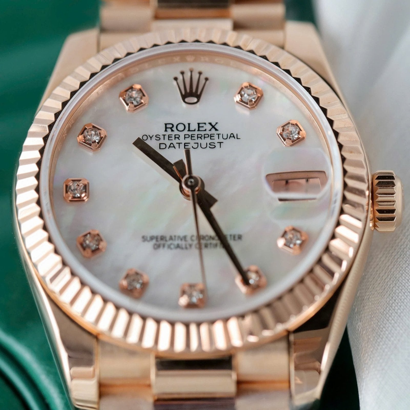 Rolex DateJust Women MOP Dial High End Watch Rose Gold Wrapped 31mm