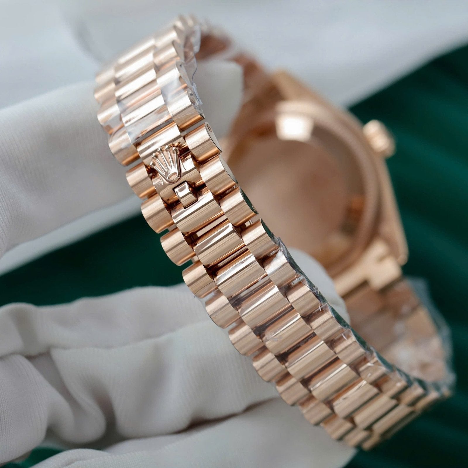 Rolex DateJust Women MOP Dial High End Watch Rose Gold Wrapped 31mm