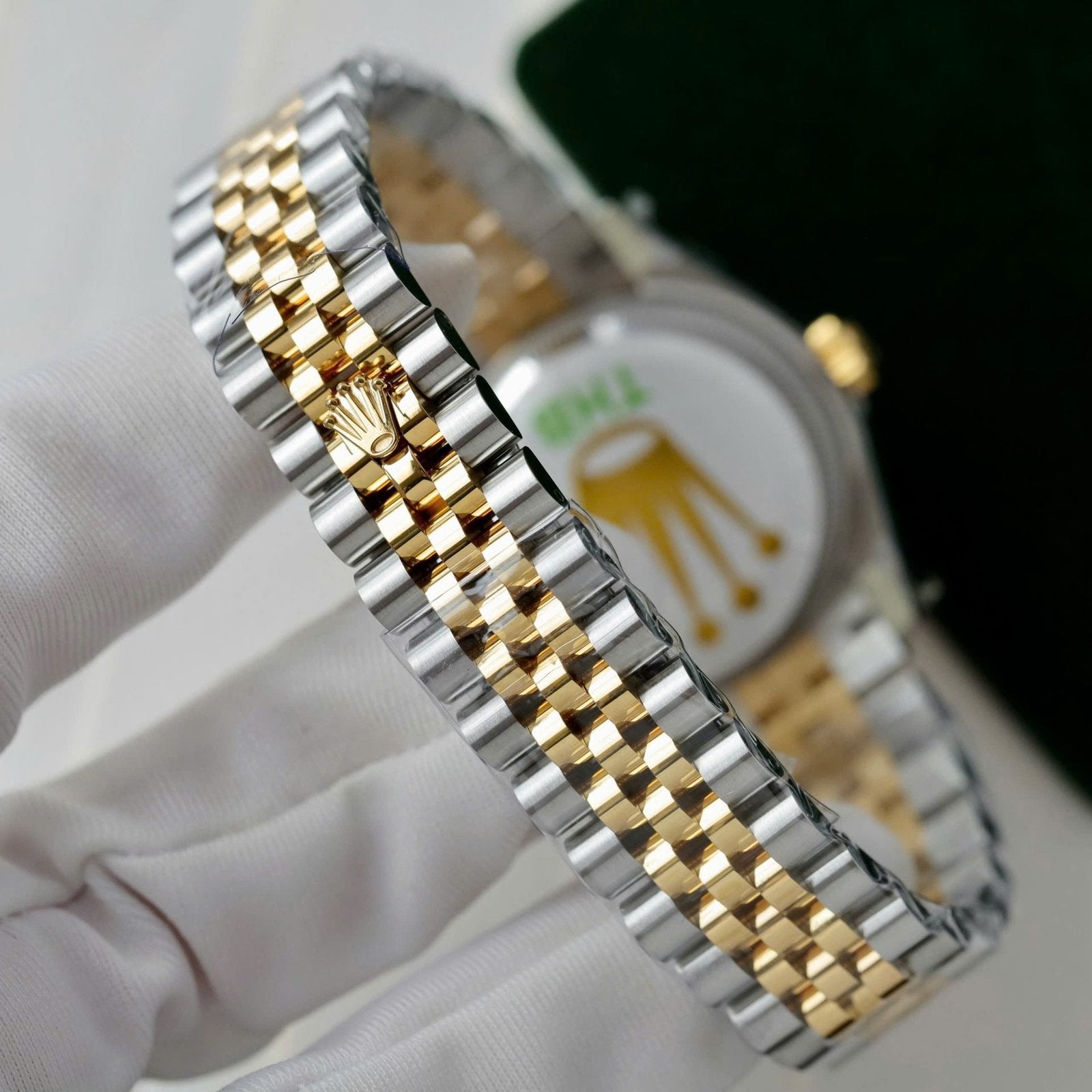 Rolex DateJust Watch Yellow Champagne Dial 31mm