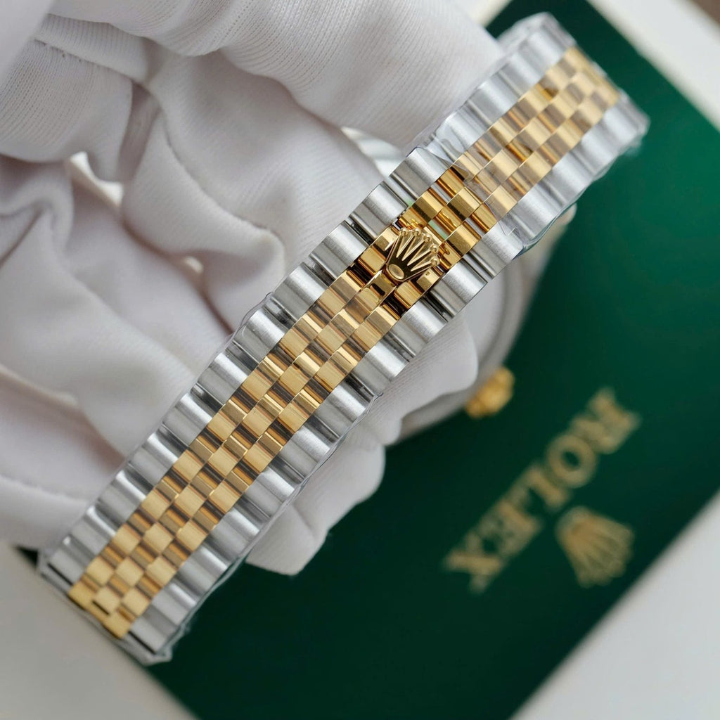 Rolex DateJust Watch Green Dial Jubilee Strap 31mm