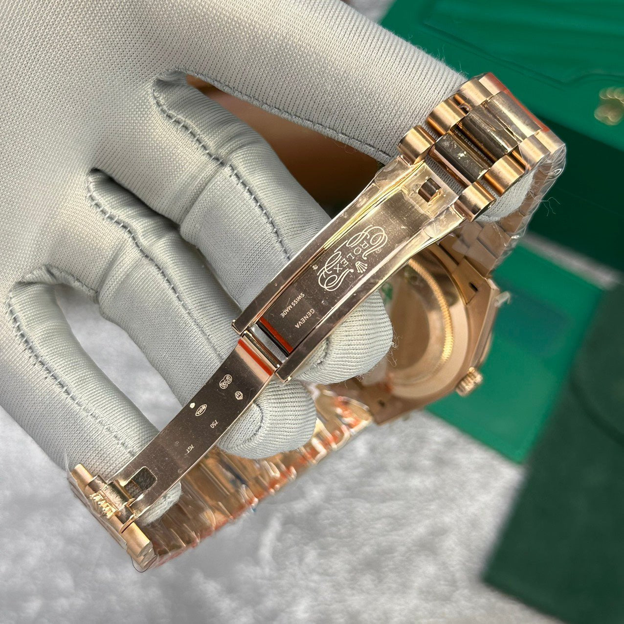Rolex Day-Date 228235 Rose Gold Chocolate Dial Watch 40mm