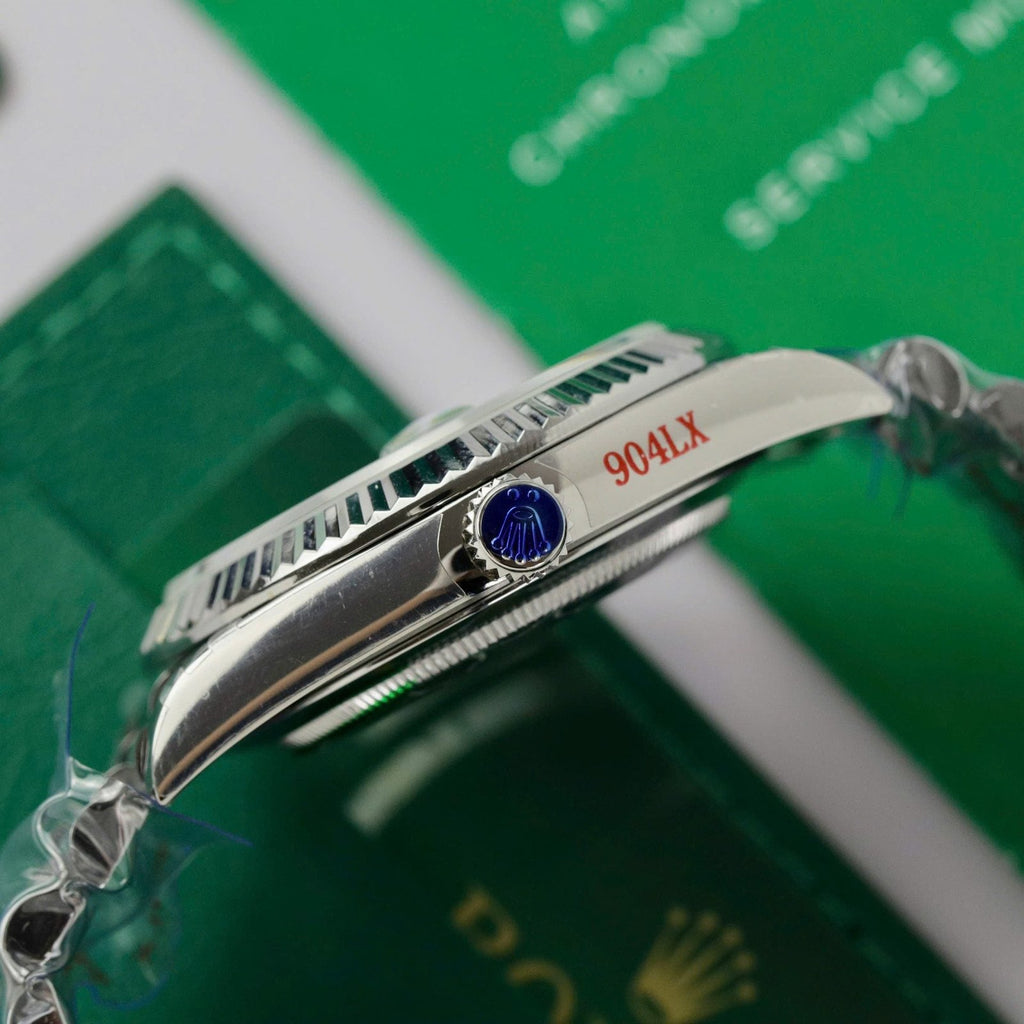 Rolex Watch Day-Date 228236 Dial Blue Weight 178gram 40mm