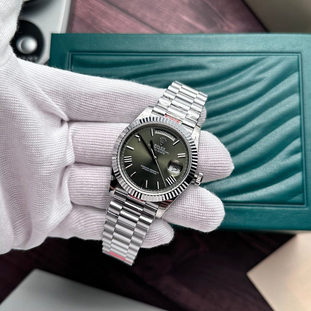 Rolex Day-Date 228236 Watch Green Dial 40mm