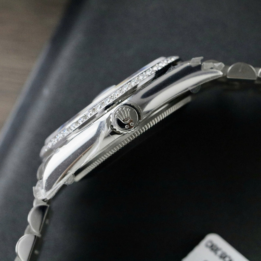 Rolex Day-Date Dial MOP Watch Moissanite Diamonds 36mm