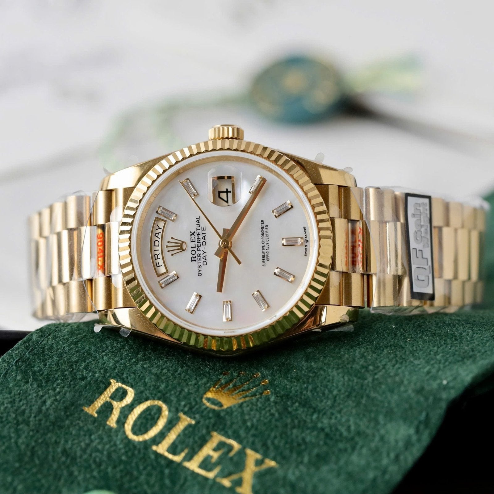 Rolex Day-Date MOP Dial Watch 36mm