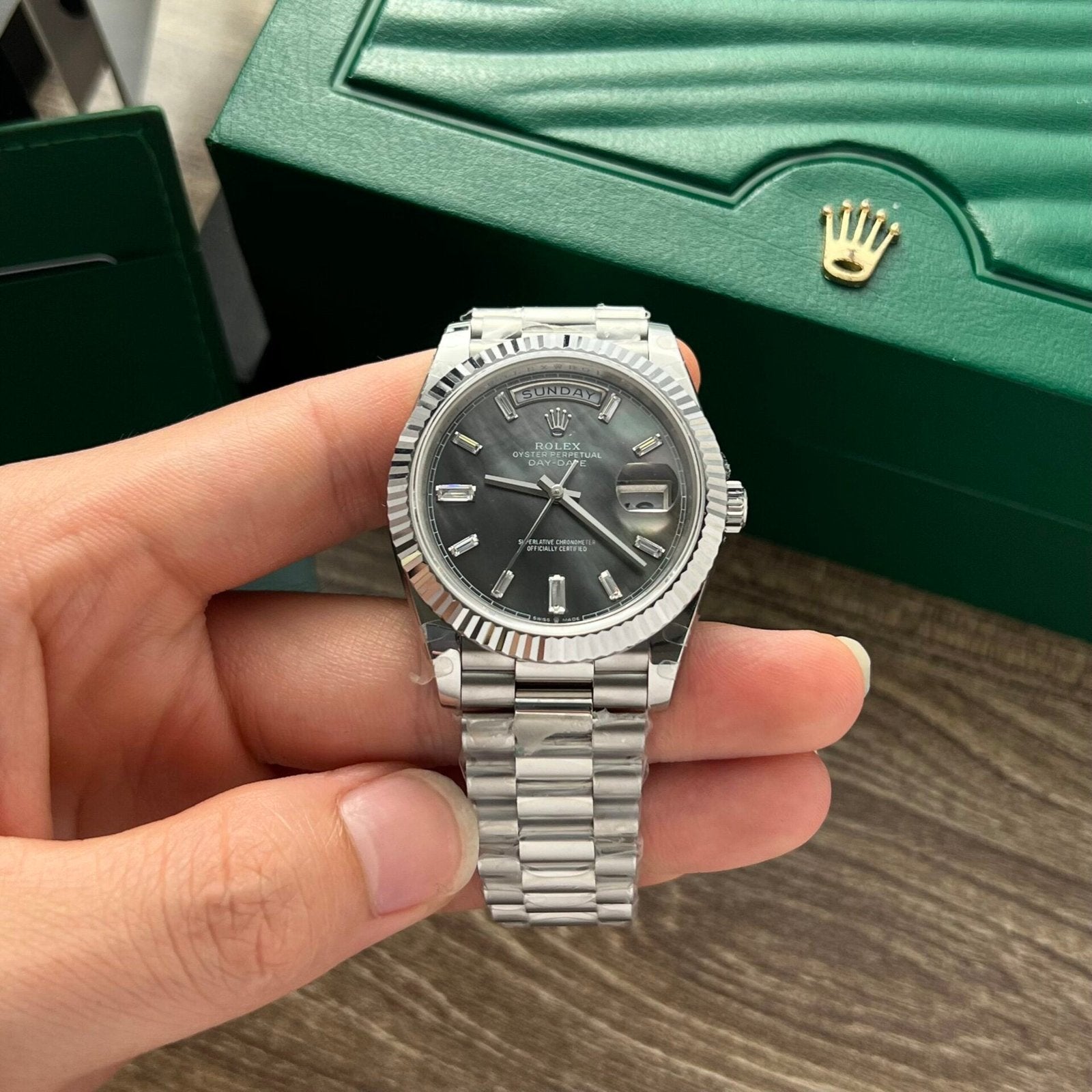 Rolex Watch Day-Date Mother Of Pearl Dial 40mm