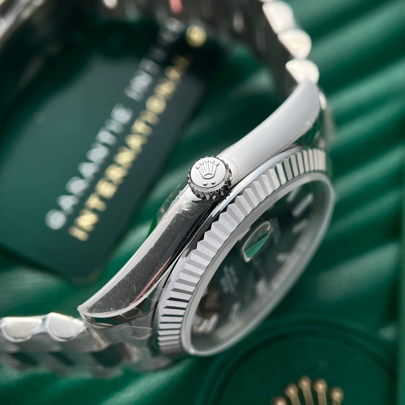 Rolex Watch Day-Date Mother Of Pearl Dial 40mm