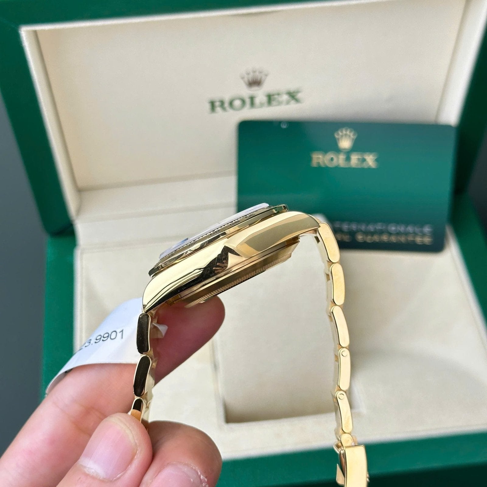 Rolex Daytona 116508 Gold Wrapped 11 Watch Dial Mother Of Pearl 40mm