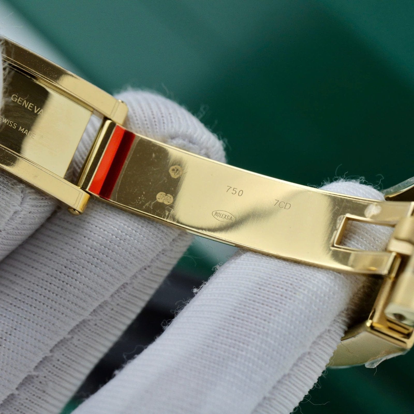 Rolex Daytona 116519 White Dial Watch 18K Gold Wrapped 40mm