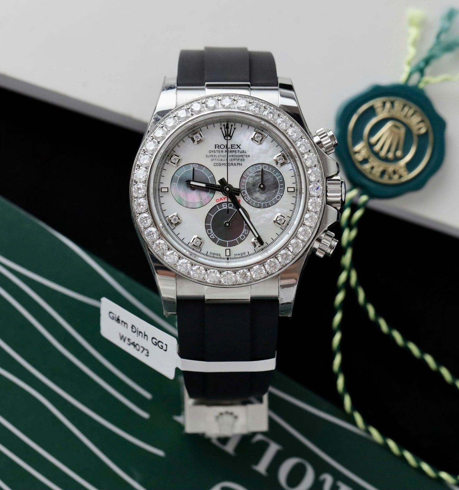 Rolex Daytona Dial MOP Watch Number Pile + Bezel Diamonds Moissanite 40mm