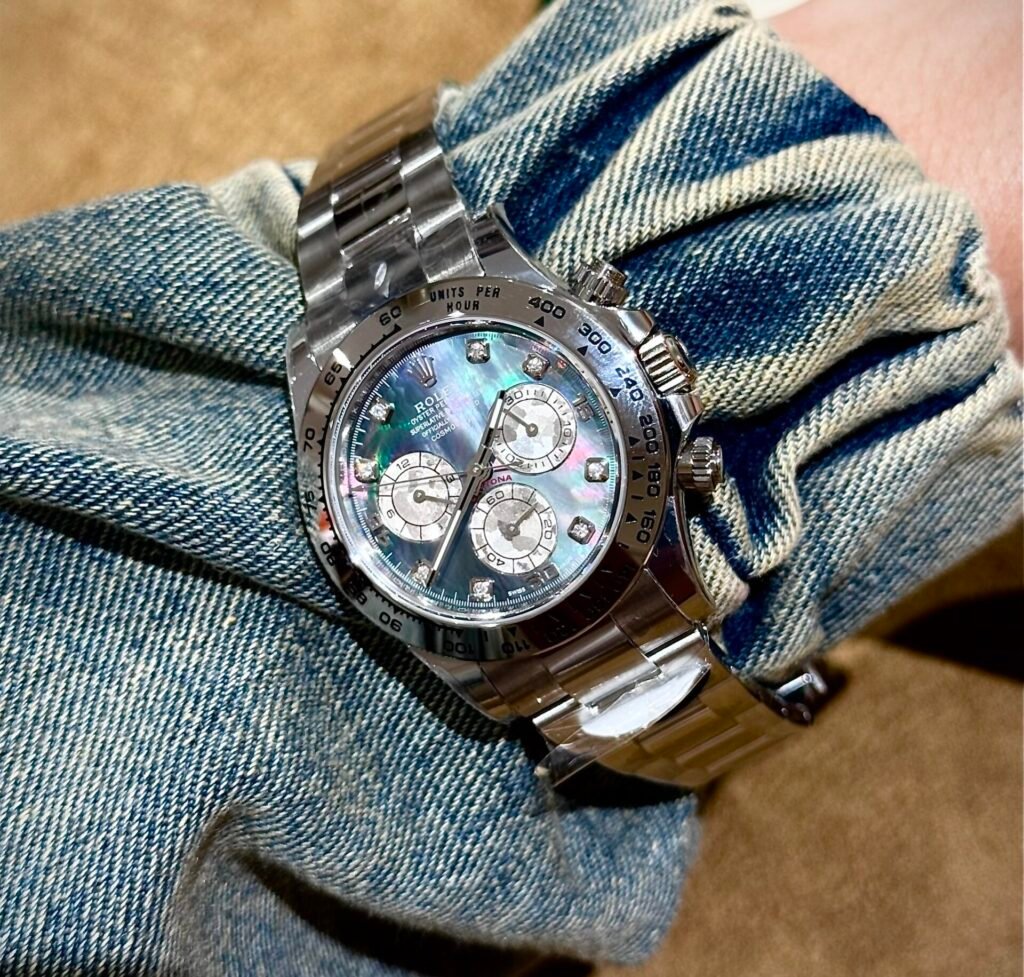 Rolex Daytona Mother Of Pearl And Moissanite Diamonds Dial Watch 40mm