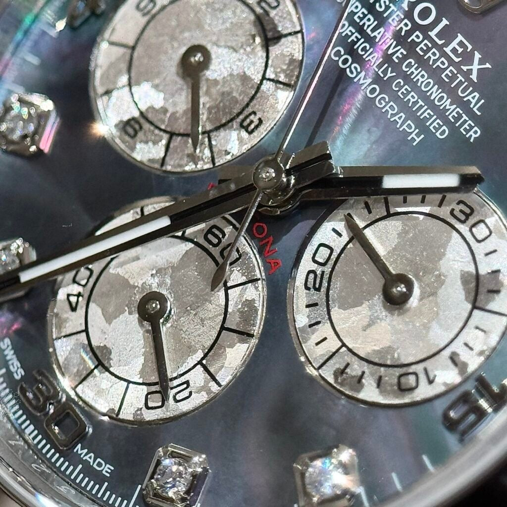 Rolex Daytona Mother Of Pearl And Moissanite Diamonds Dial Watch 40mm