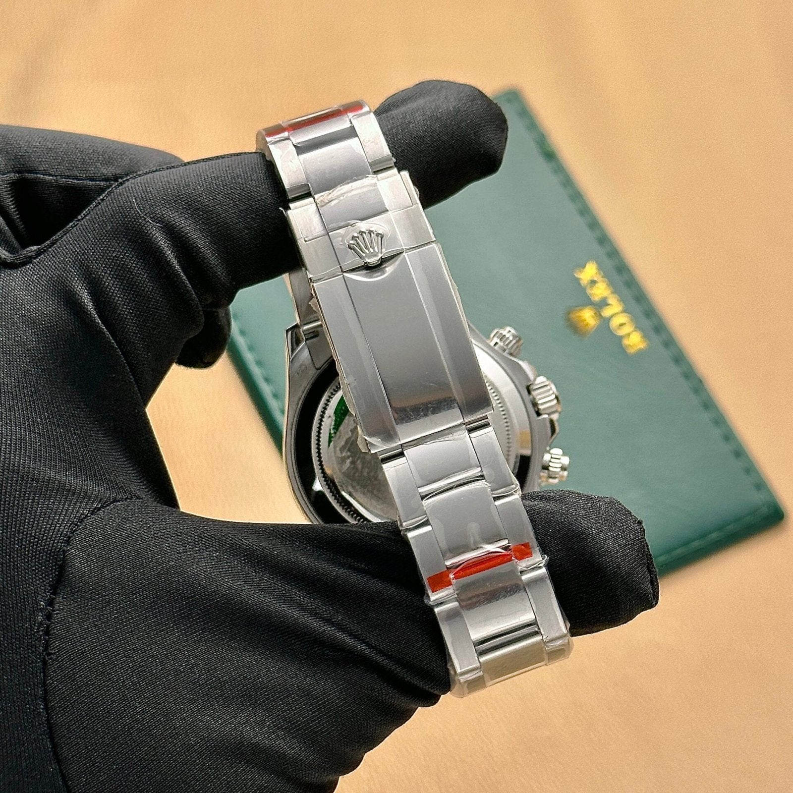 Rolex Cosmograph Daytona 116506 Watch 40mm