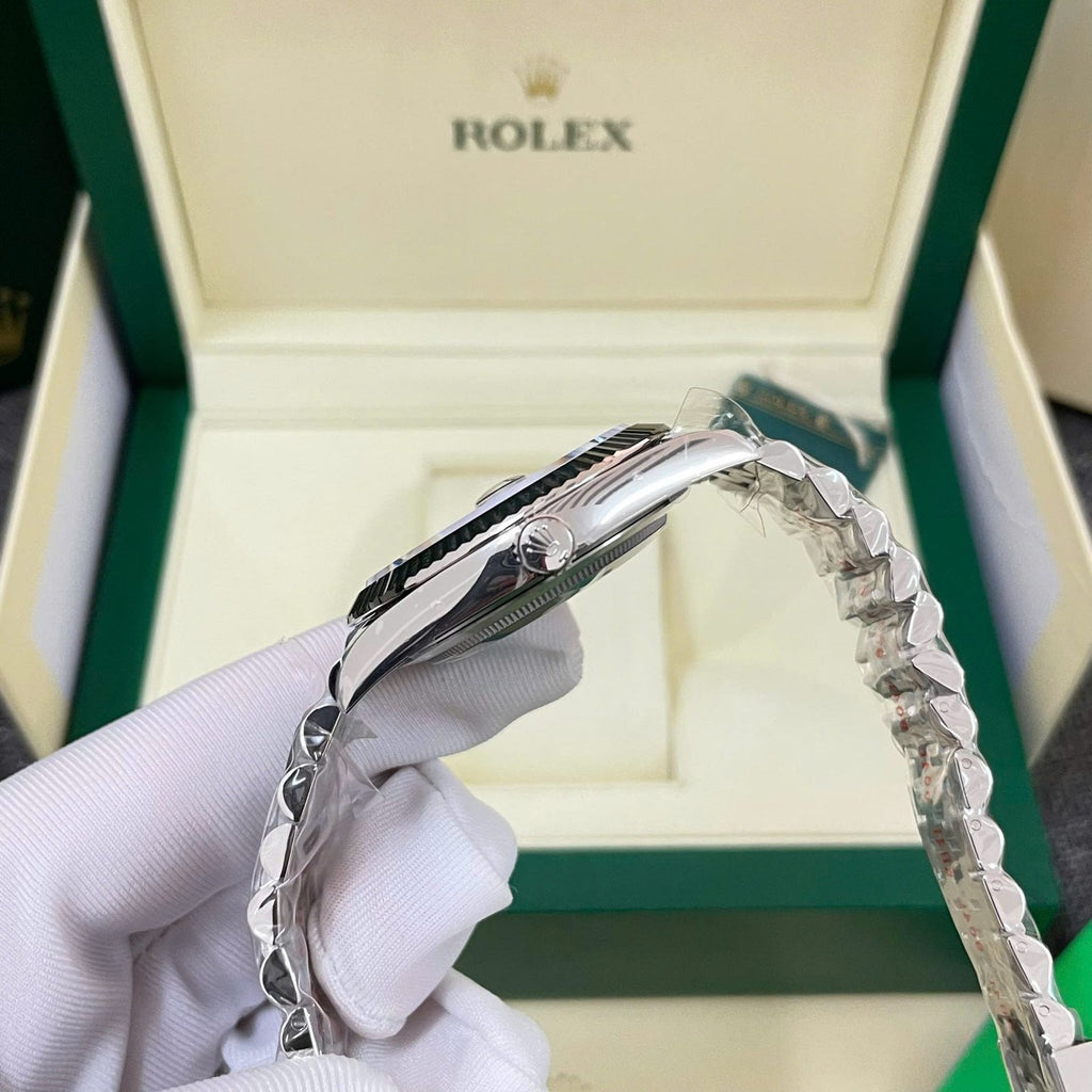 Rolex DateJust 126334 Mother Of Pearl Dial Watch 41mm