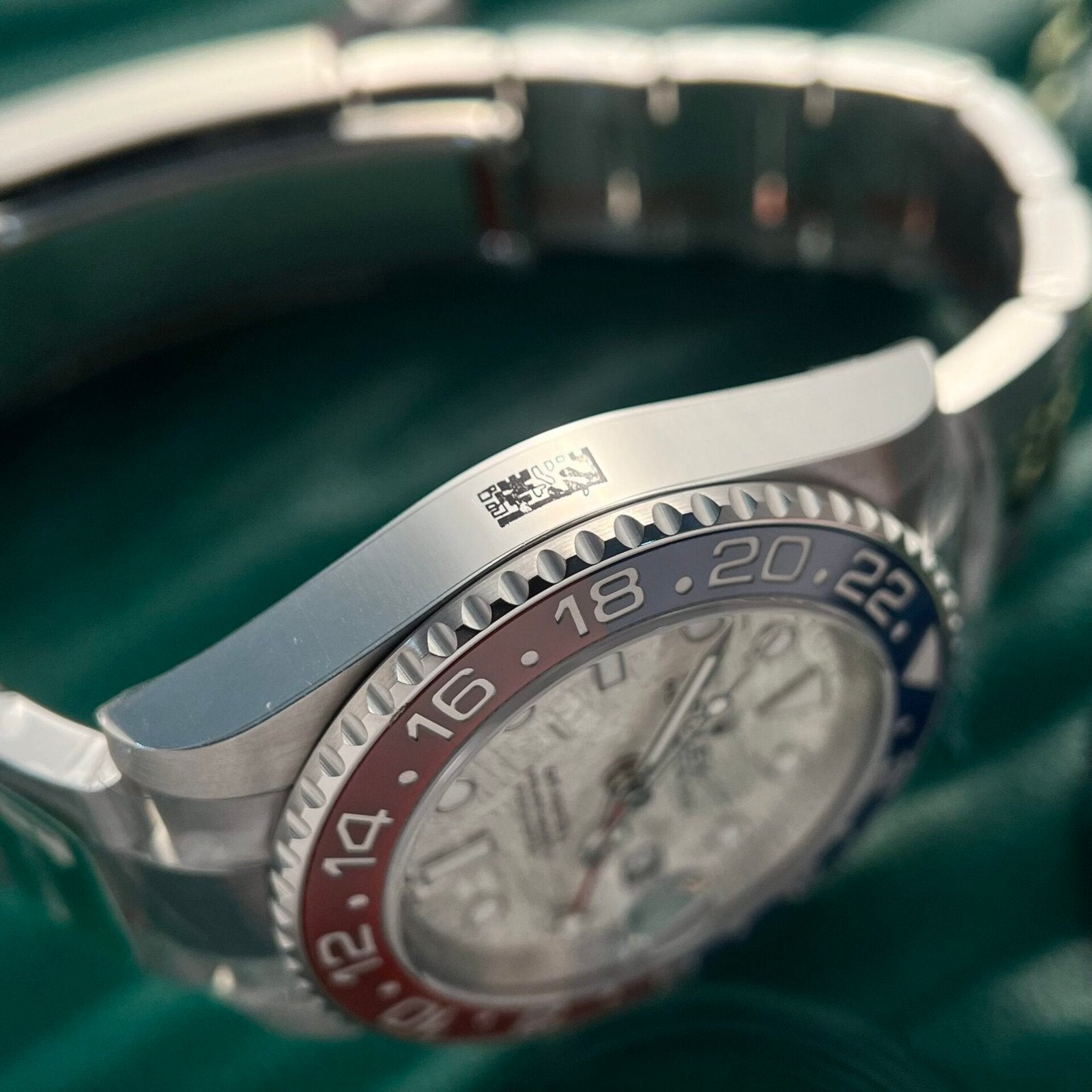 Rolex Watch 126719BLRO Meteorite Dial 40mm