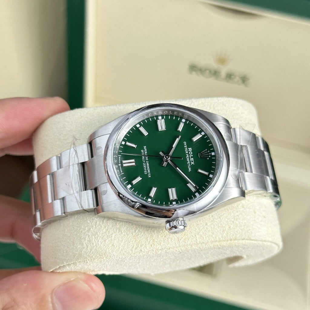 Rolex Watch Oyster Perpetual 126000 Green Dial 36mm