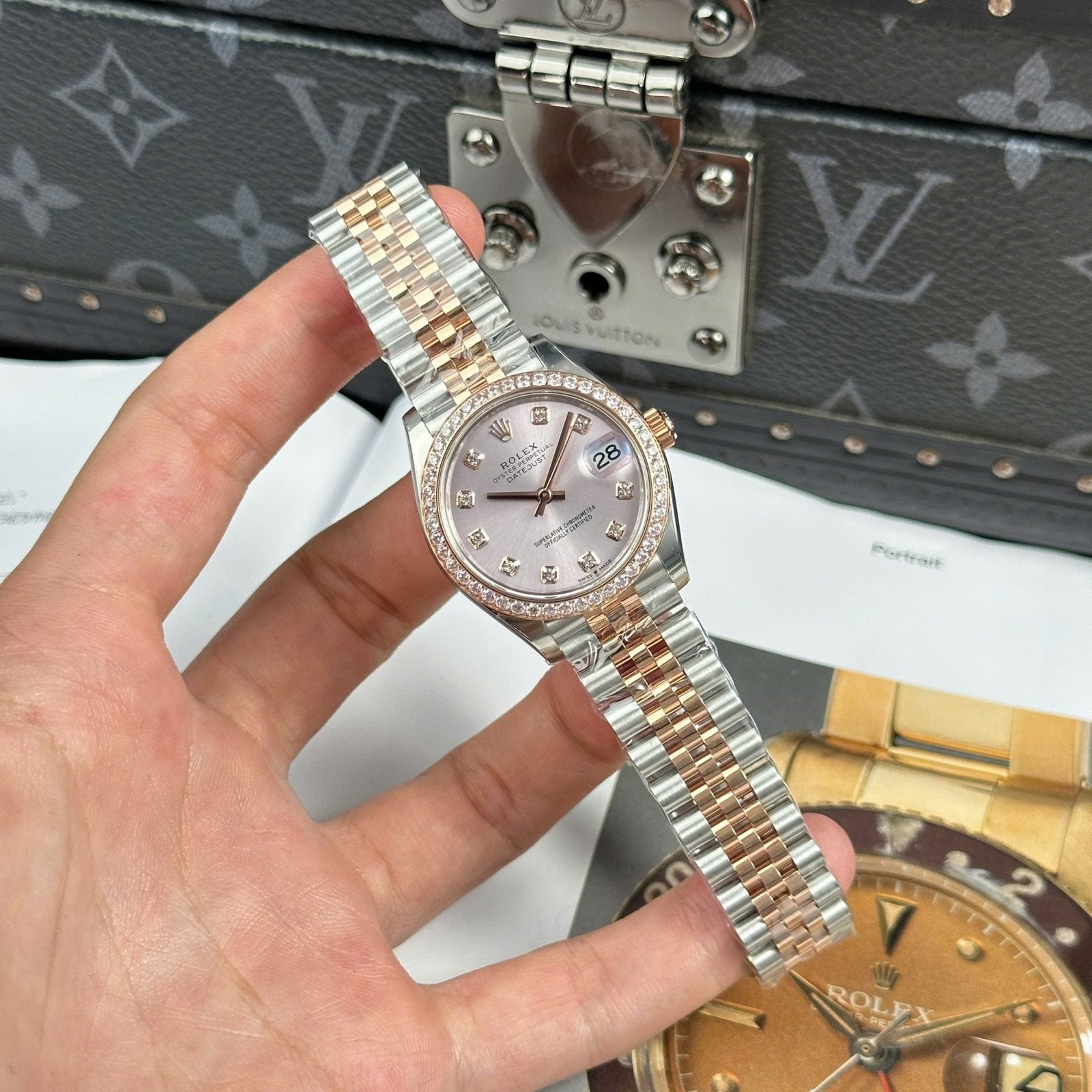 Rolex DateJust Women Demi Rose Gold Watch Sundust Dial 31mm