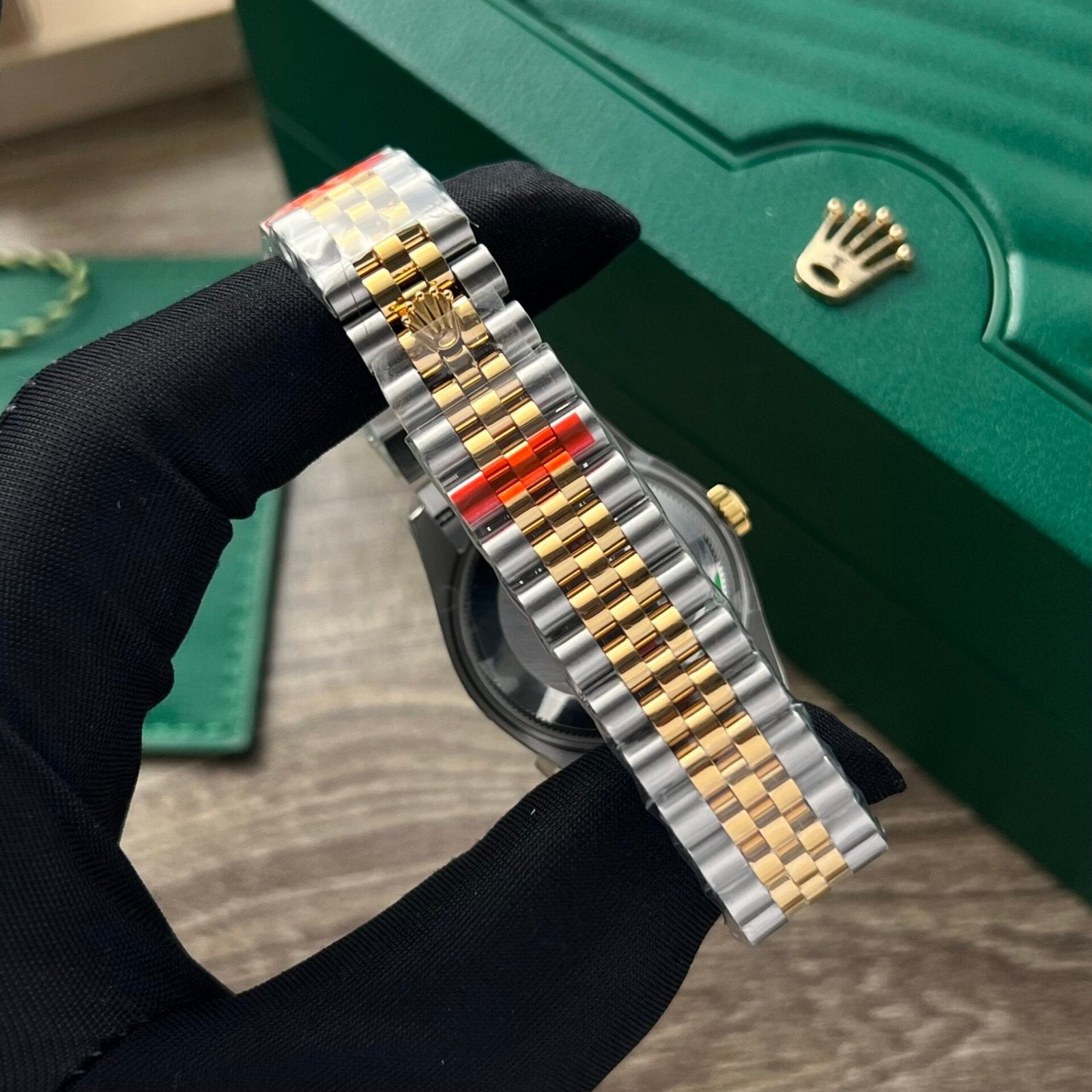 Rolex Date Just Watch Yellow Dial Jubilee Strap 31mm