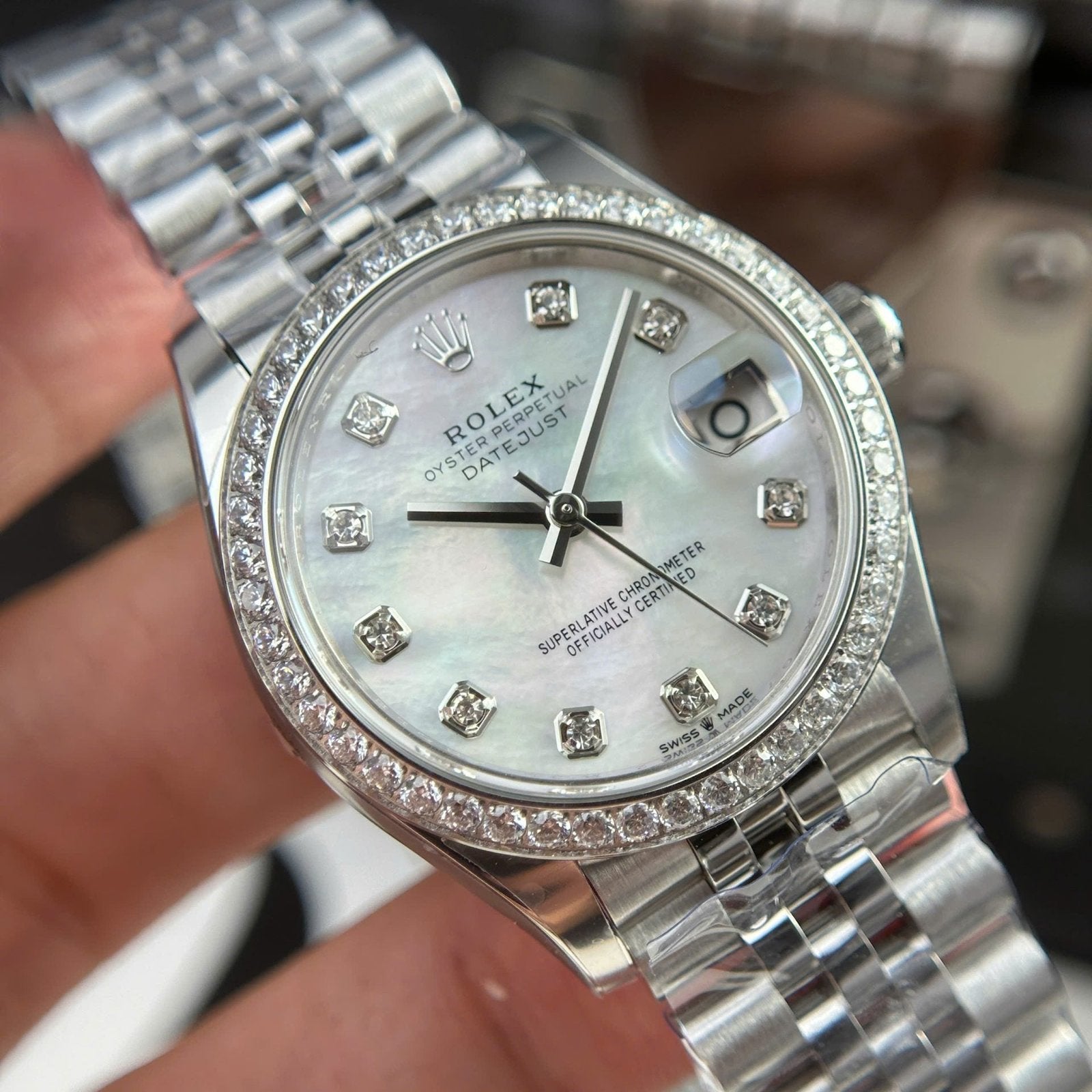 Rolex DateJust Watch Women Dial MOP Bezel Diamonds 31mm