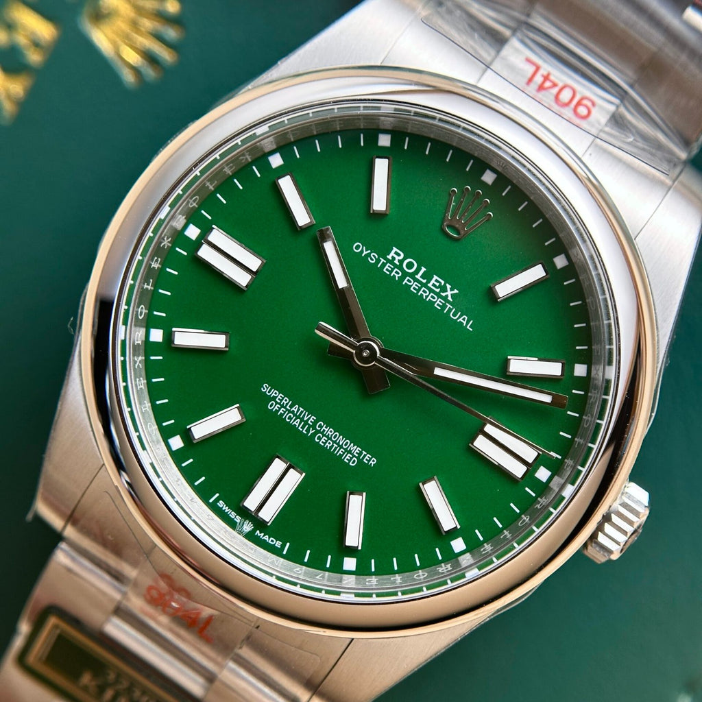 Rolex Oyster Perpetual 124300 Green Dial Watch 41mm