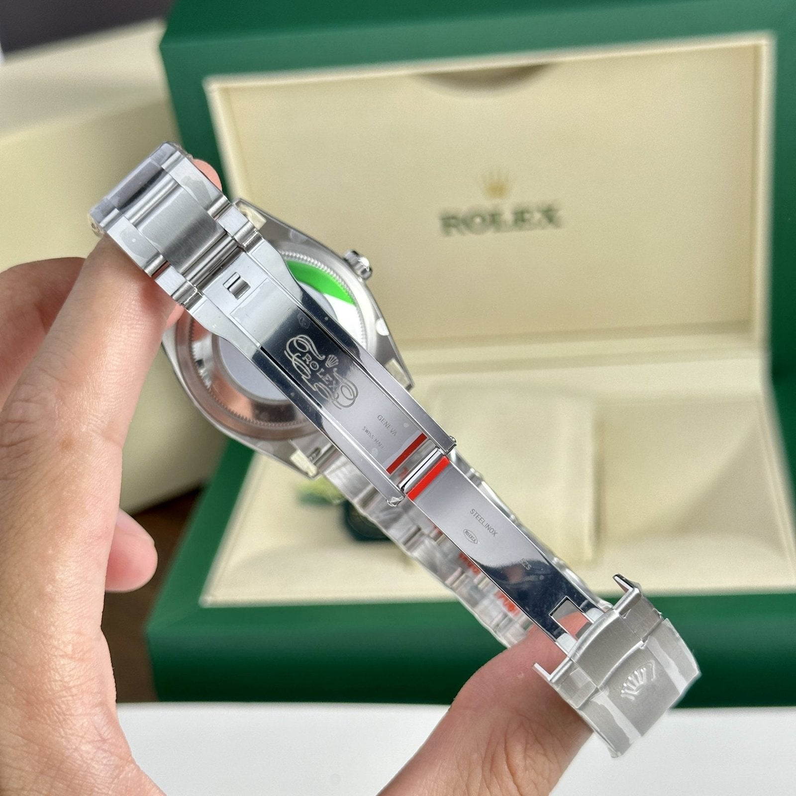 Rolex Watch Oyster Perpetual 126000 Silver Dial 36mm