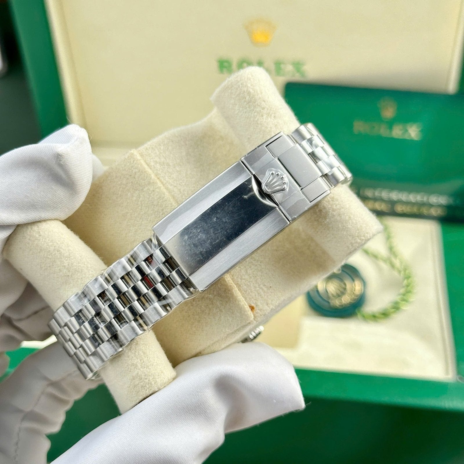 Rolex Pepsi 126710blro Watch 40mm