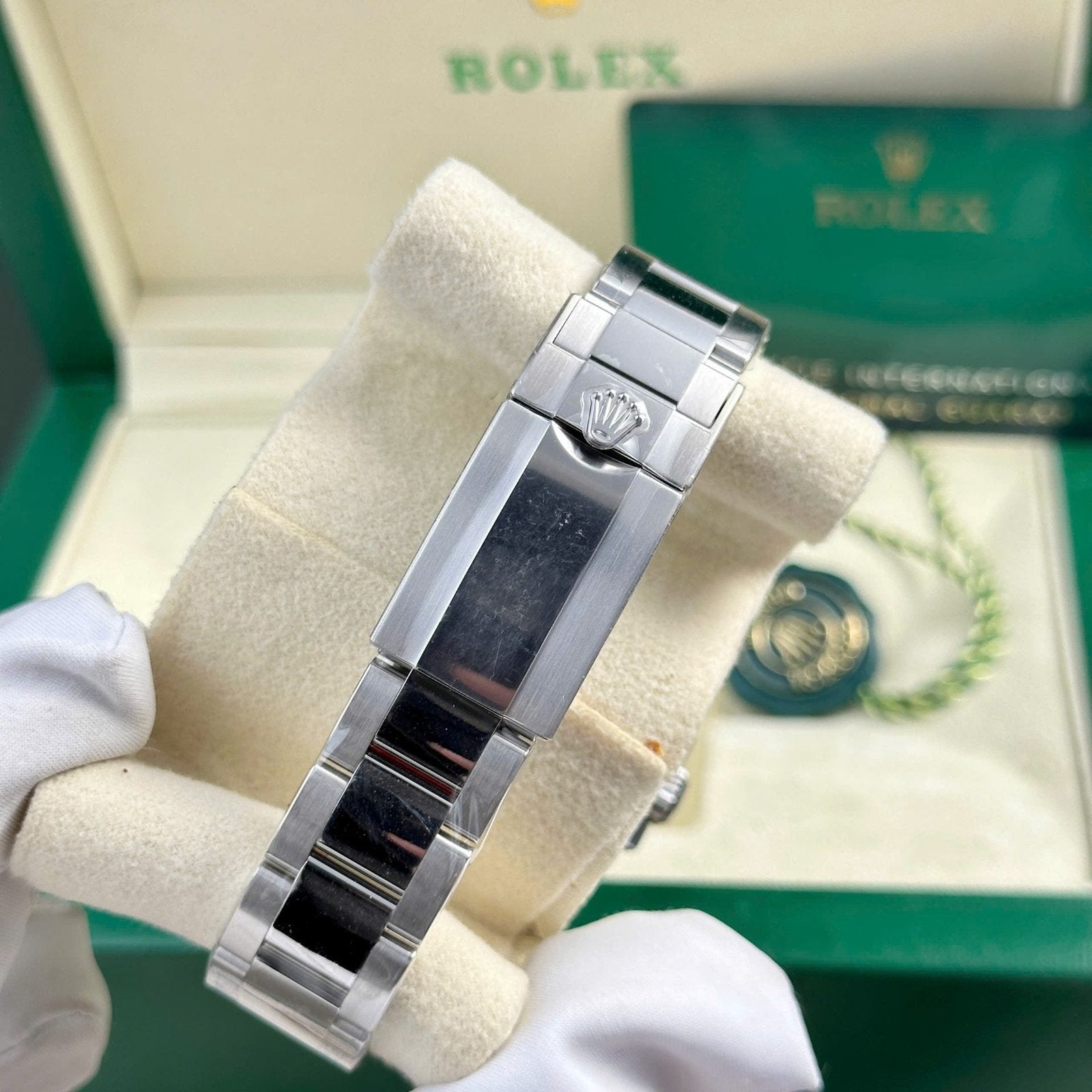 Rolex Pepsi 126710blro Watch Oyster Strap 40mm