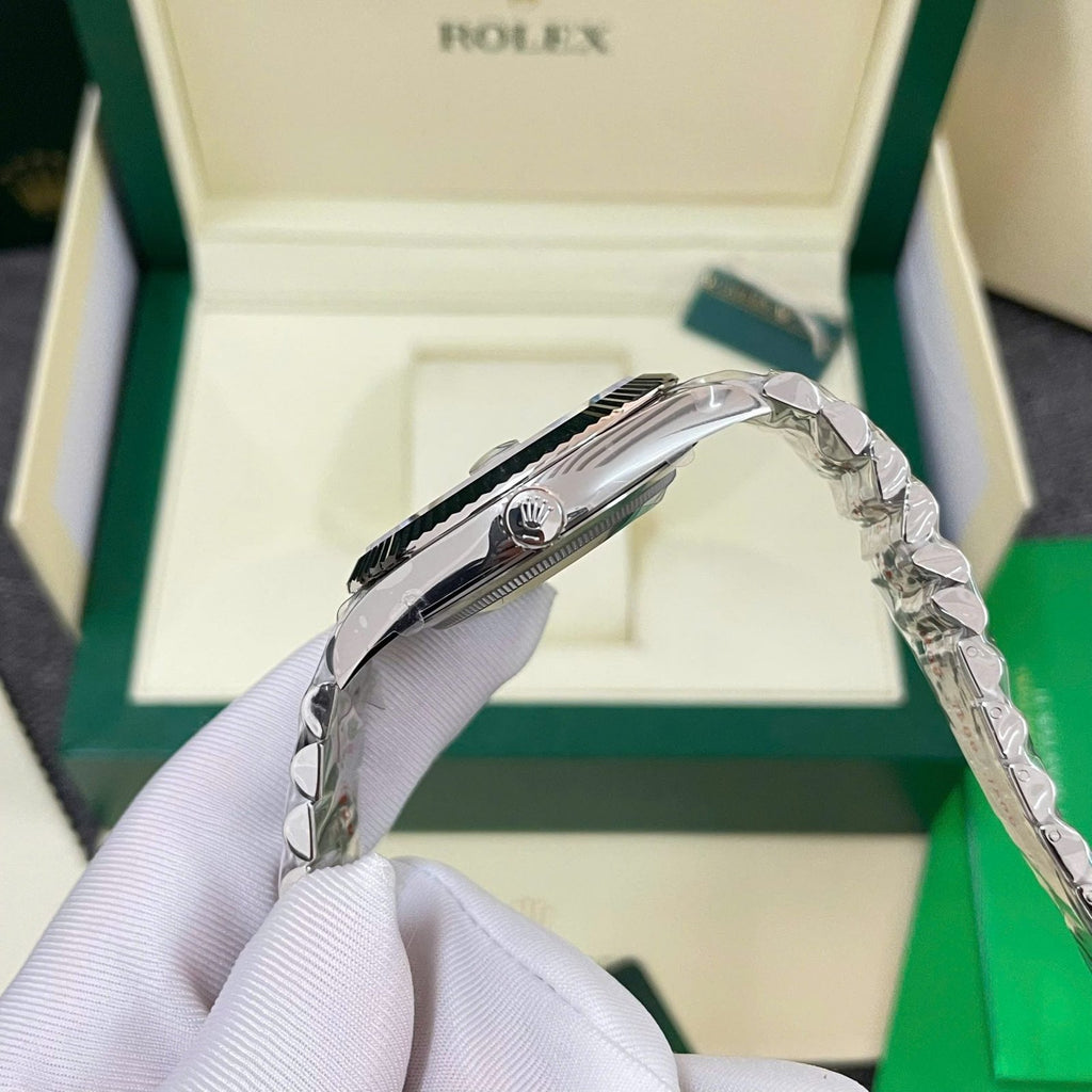 Rolex DateJust 126334 Mother Of Pearl Dial Watch 41mm