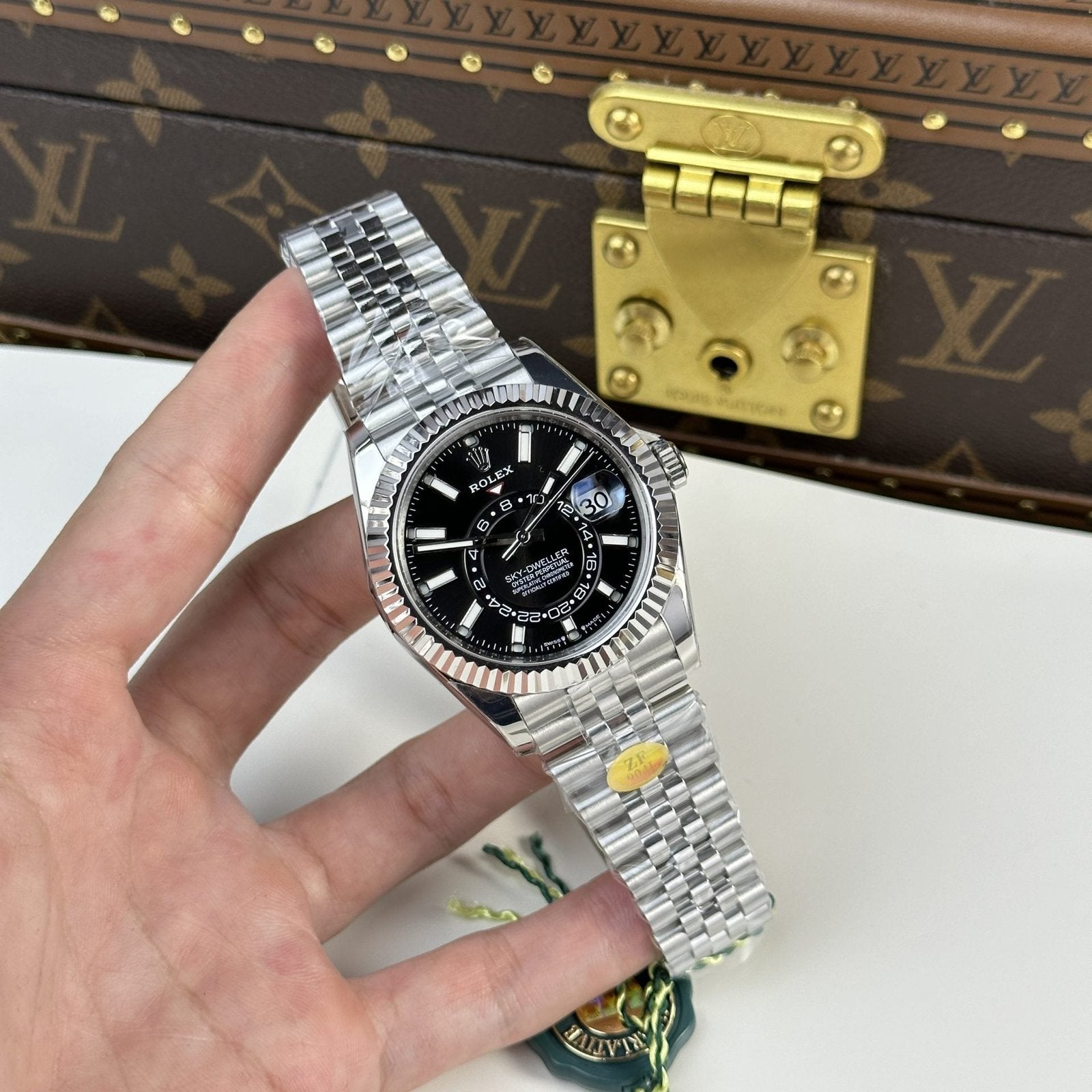 Rolex Watch Sky Dweller 326934 Dial Black Strap Jubilee 42mm