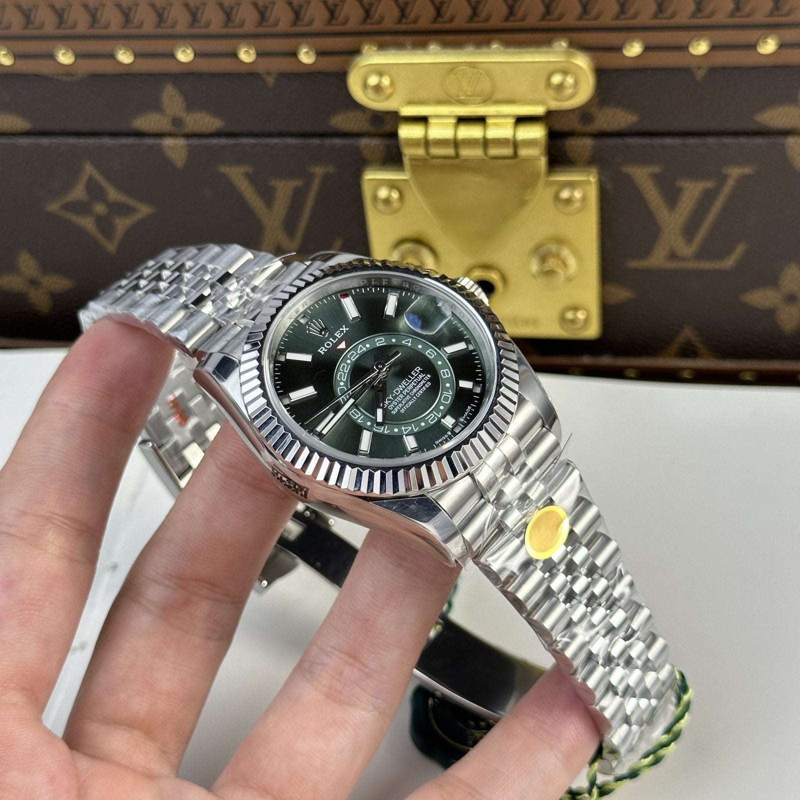 Rolex Watch Sky Dweller 336934 Strap Jubilee Dial Green 42mm